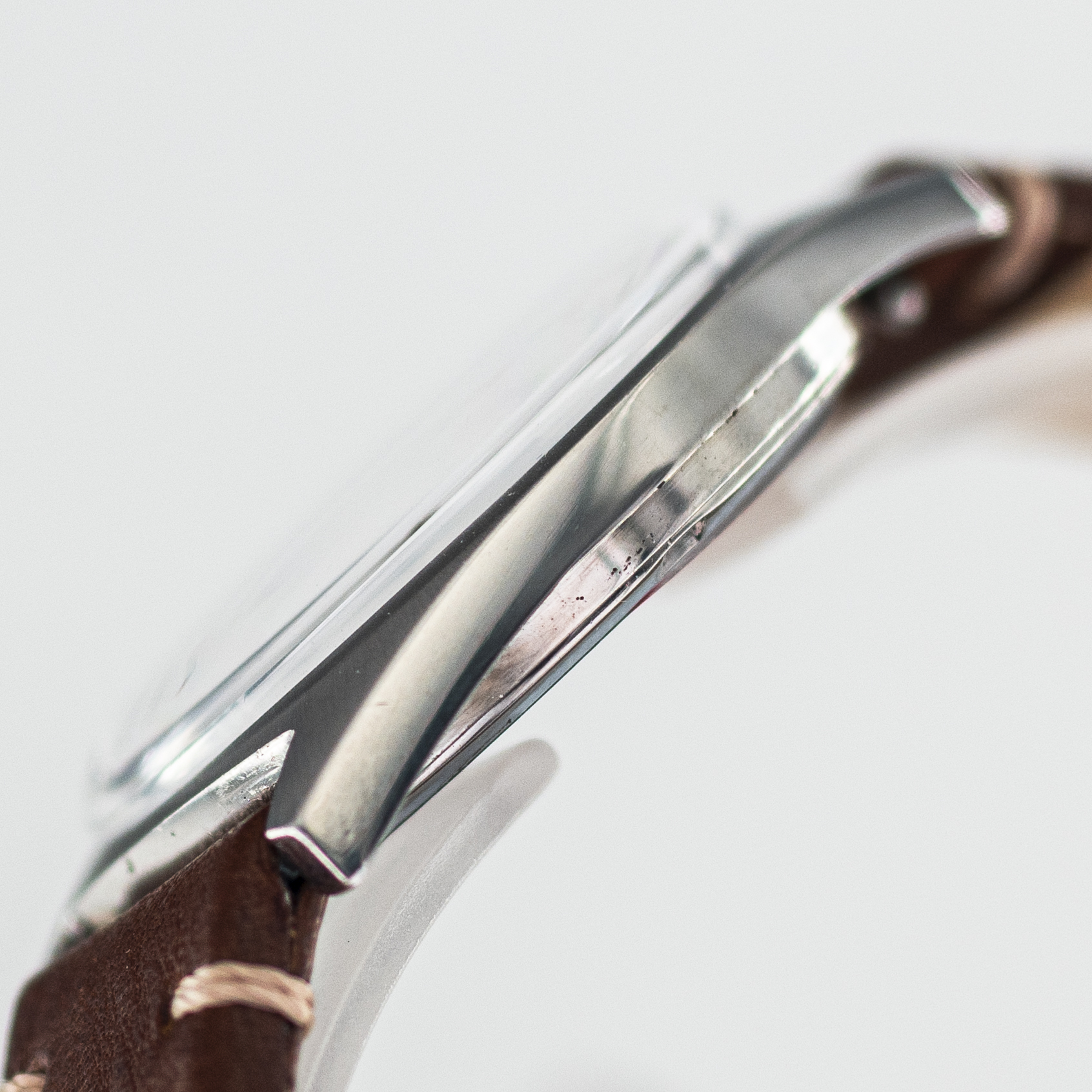 0701_marcels_watch_group_vintage_wristwatch_1970_omega_135.041_geneve_05