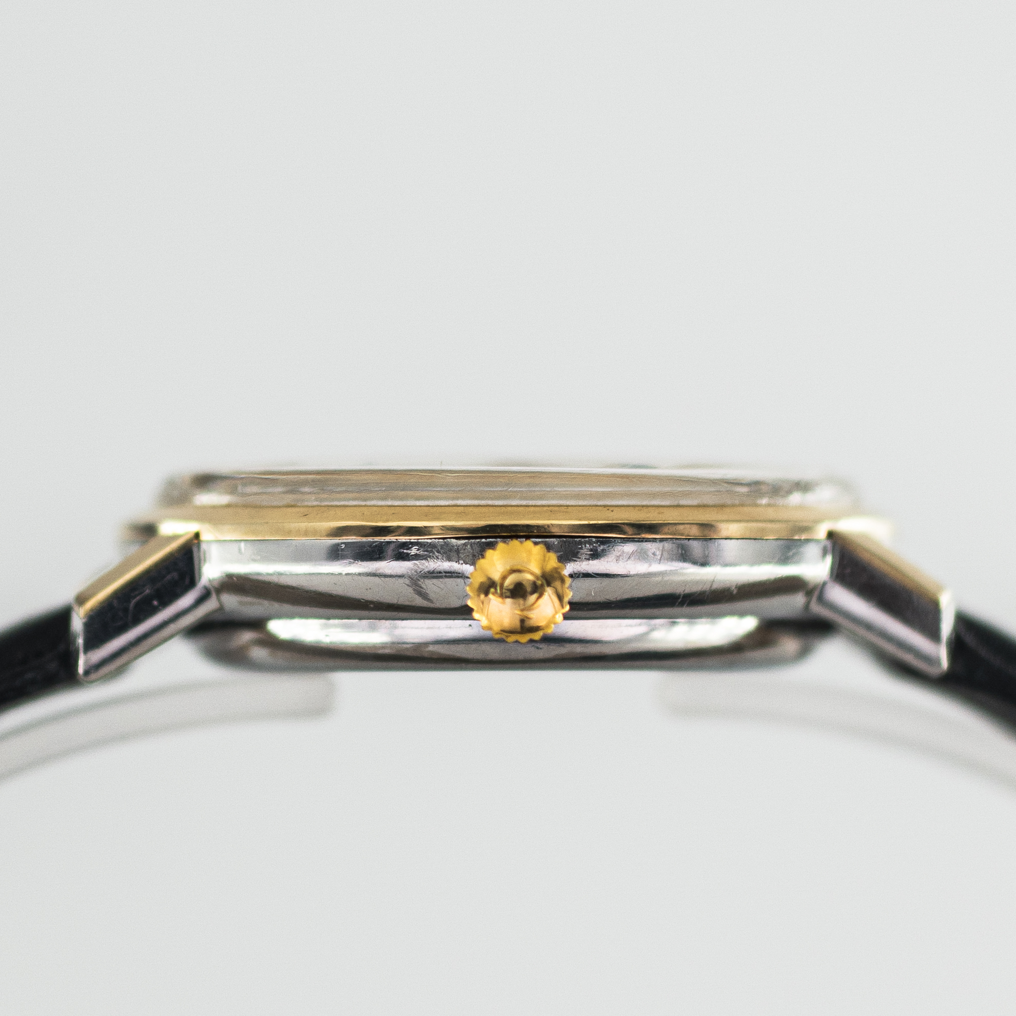 0863_marcels_watch_group_vintage_wristwatch_1972_omega_166.9020_geneve_10