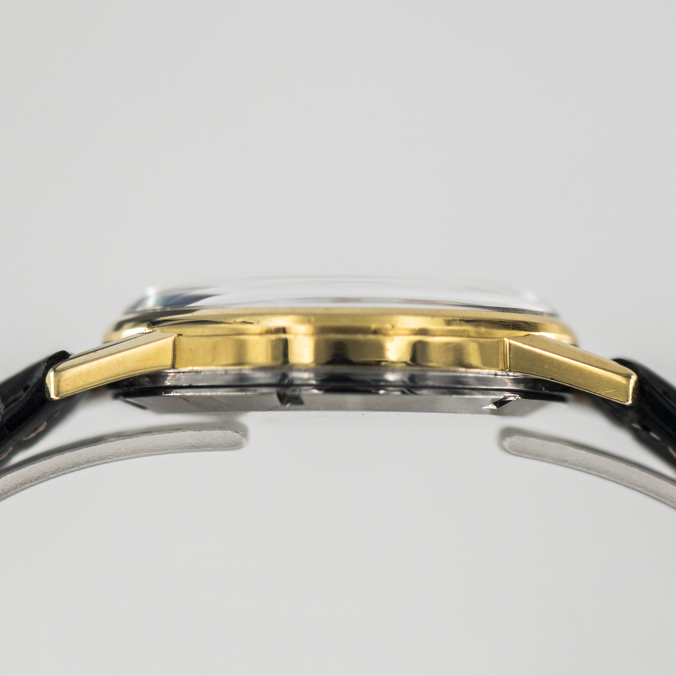0997_marcels_watch_group_vintage_watch_longines_flagship_022