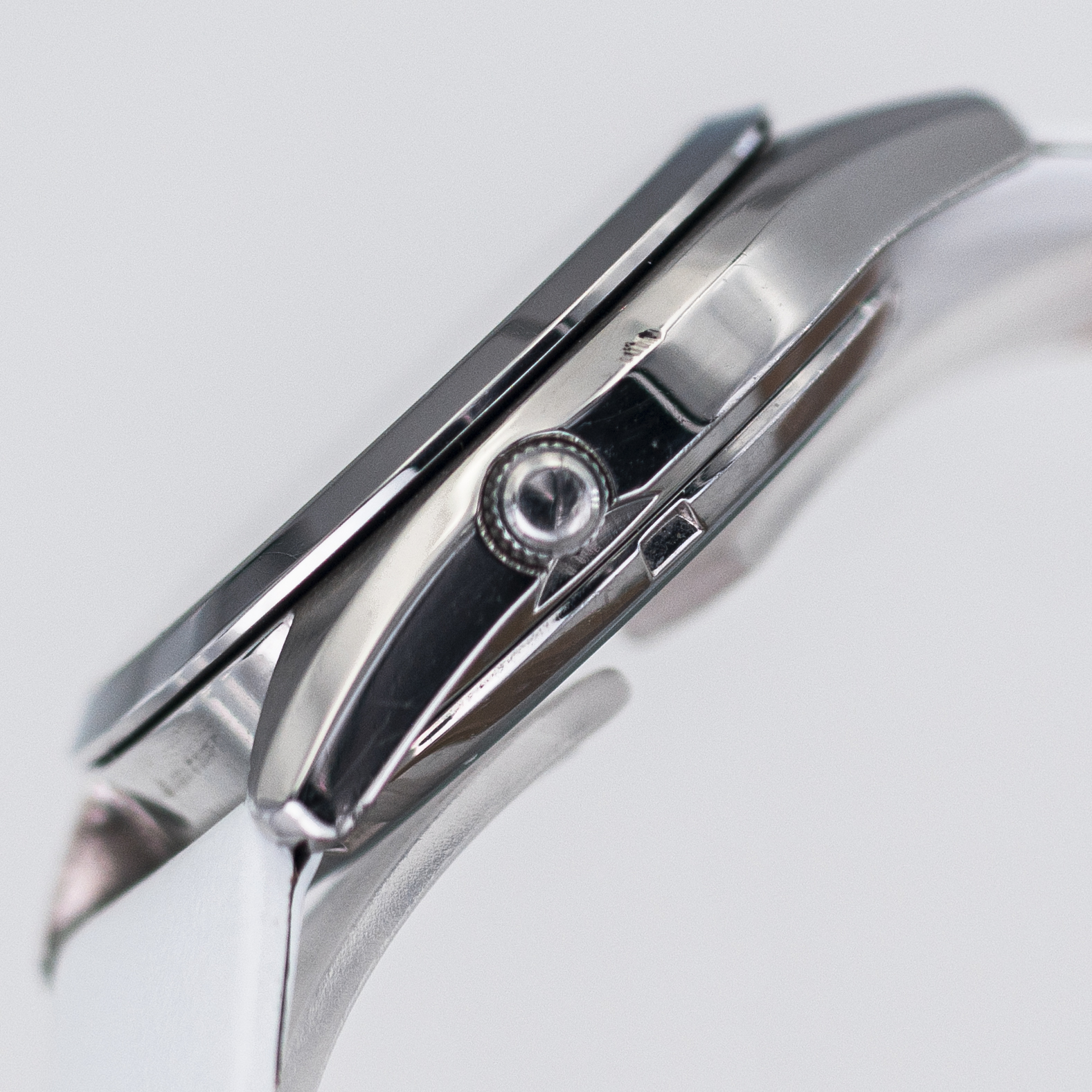 1066_marcels_watch_group_wrist_watch_seiko_5_7S26