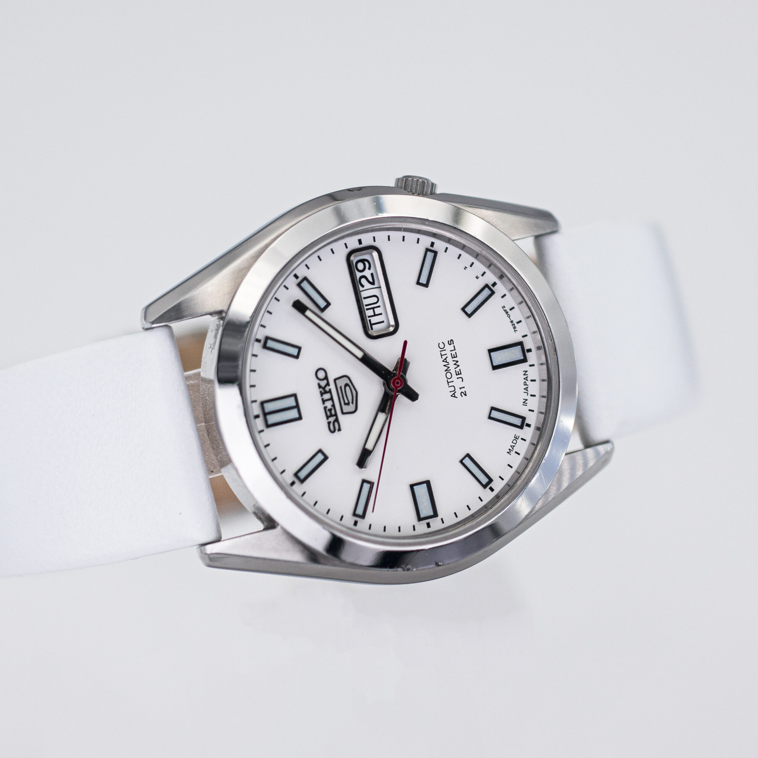 1066_marcels_watch_group_wrist_watch_seiko_5_7S26
