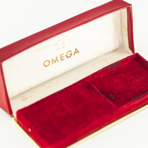 OMB003_marcels_watch_group_omega_vintage_watch_box_03