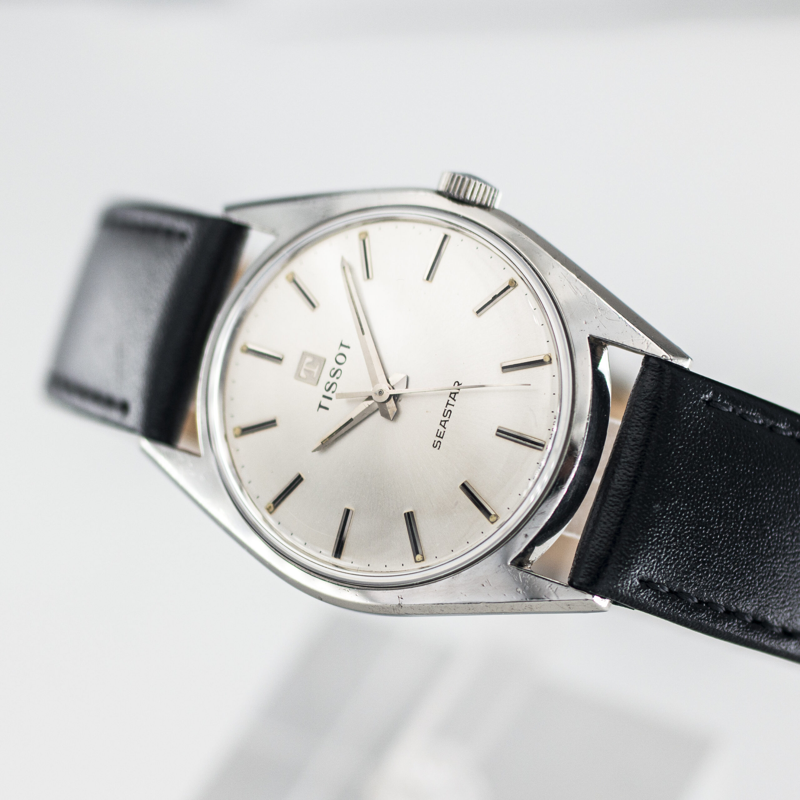 1139_marcels_watch_group_1963_vintage_tissot_seastar_wristwatch_41510