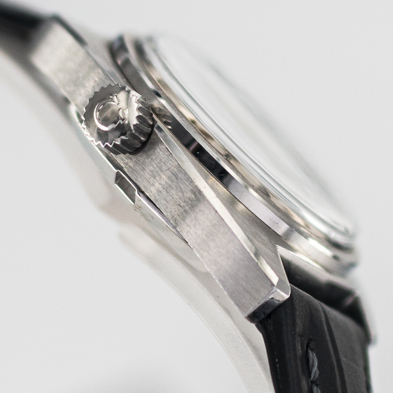 1149_marcels_watch_group_vintage_ladies_1970_wrist_watch_omega_568.004_constellation_c