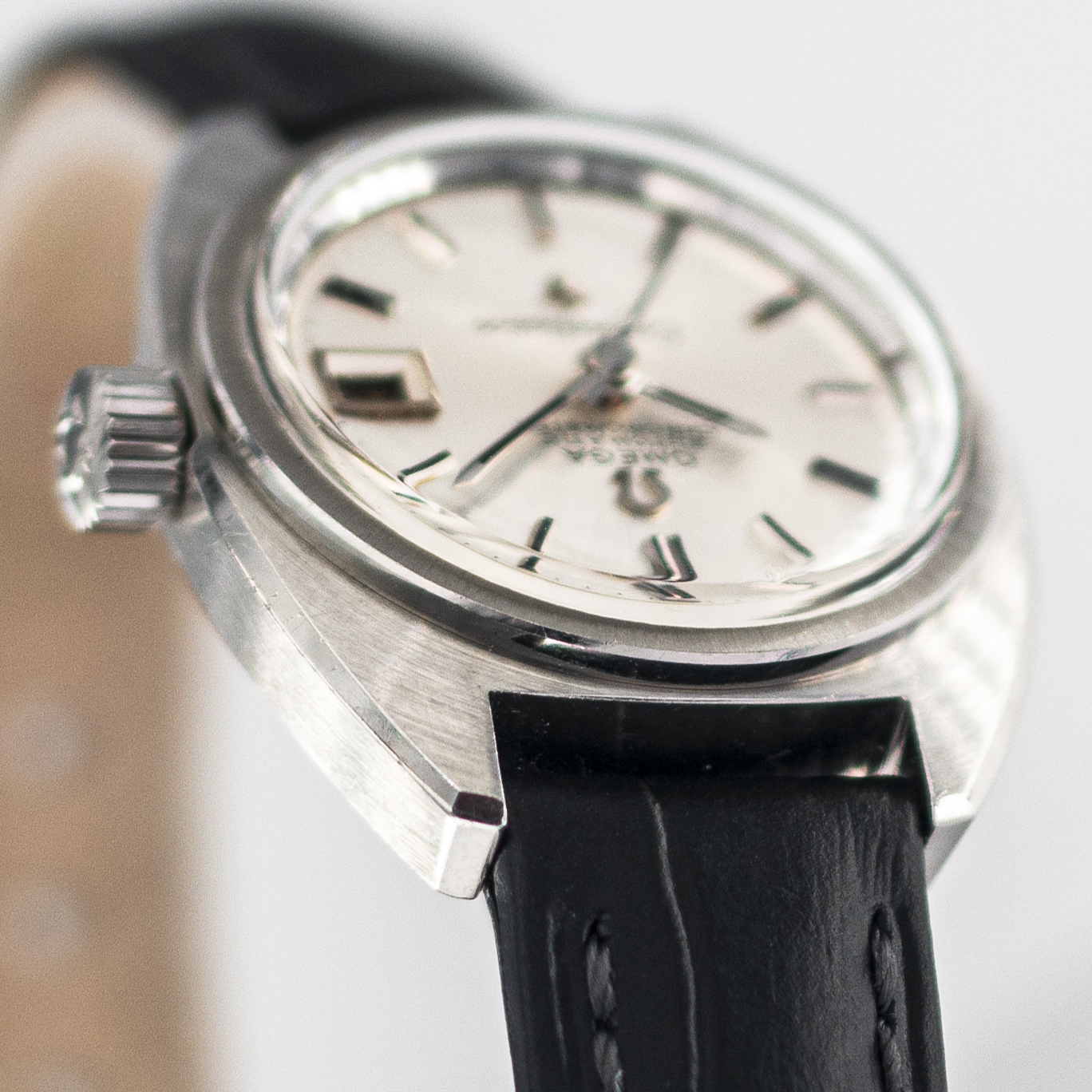 1149_marcels_watch_group_vintage_ladies_1970_wrist_watch_omega_568.004_constellation_c