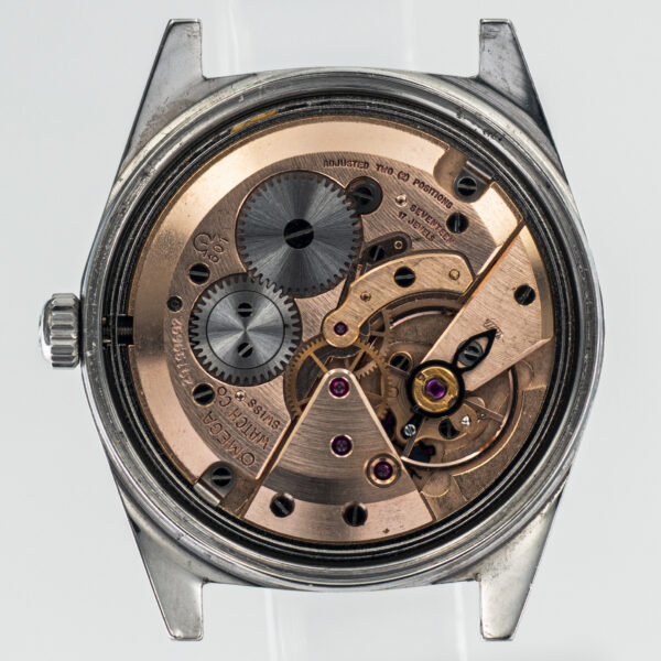 1152_marcels_watch_group_1970_vintage_wristwatch_omega_135.041_geneve_15
