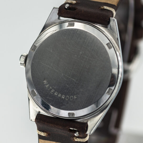 1152_marcels_watch_group_1970_vintage_wristwatch_omega_135.041_geneve_19