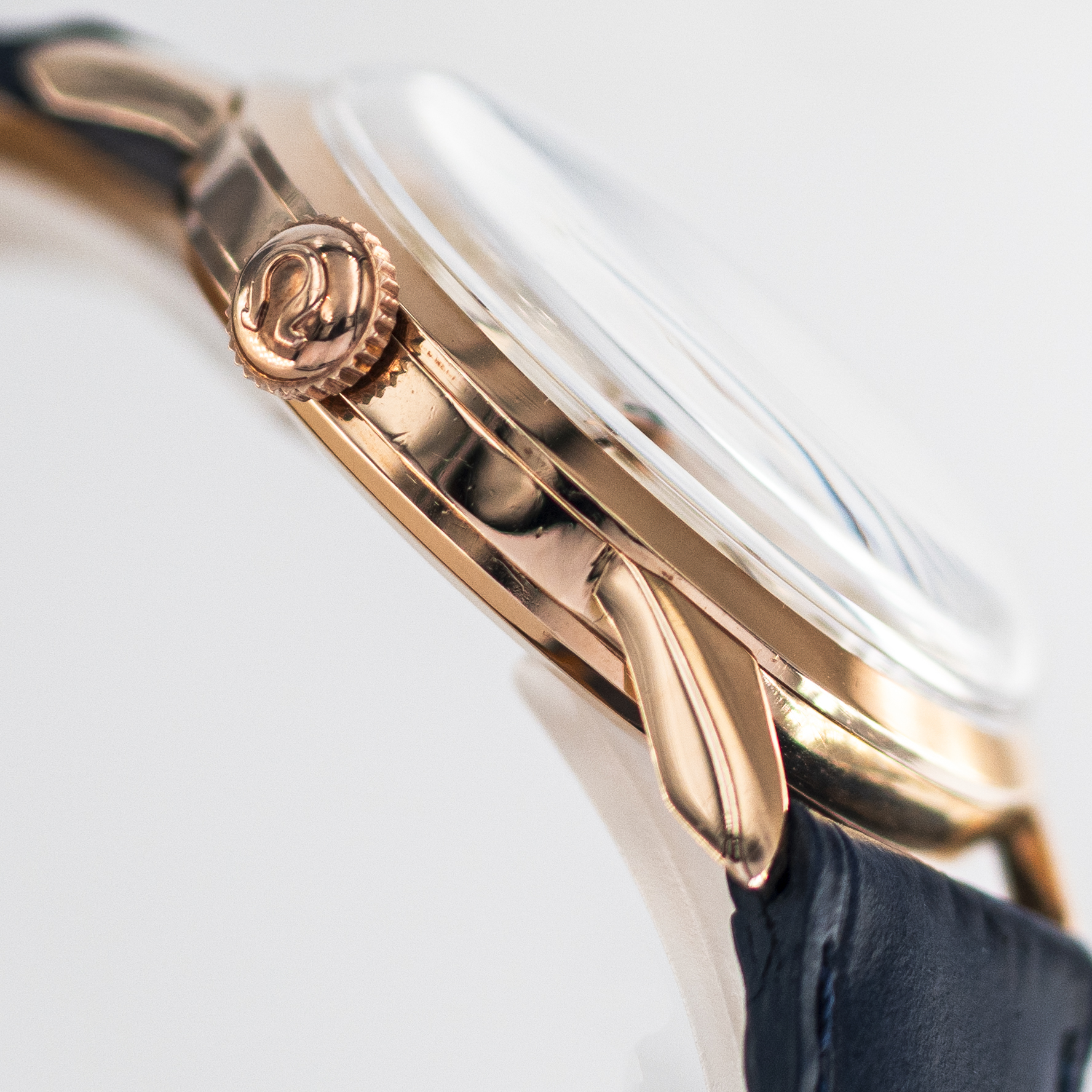 0706_marcels_watch_group_1960_vintage_wristwatch_omega_rose_gold_07