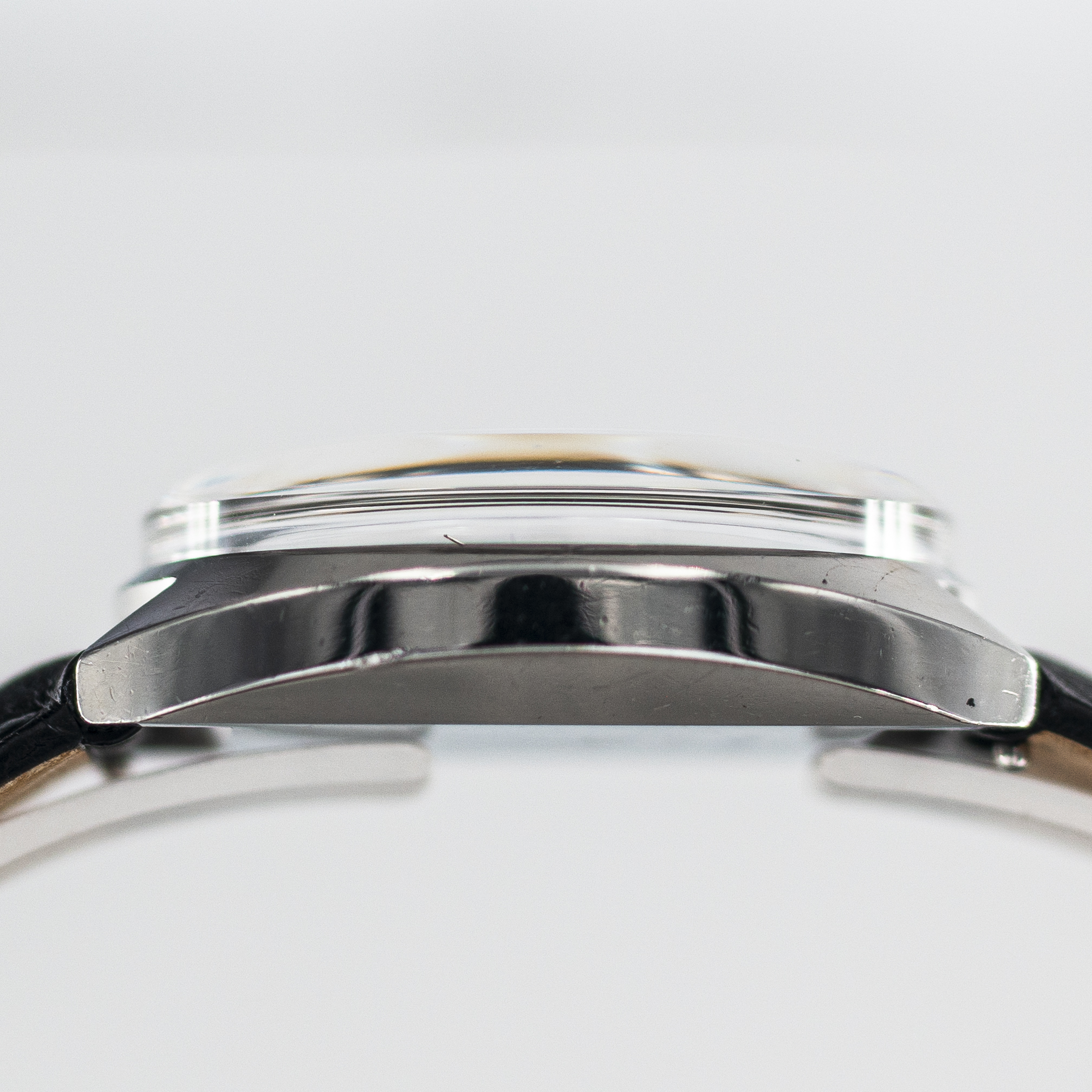 1165_marcels_watch_group_vintage_wristwatch_1968_omega_166.026_seamaster_cosmic_07