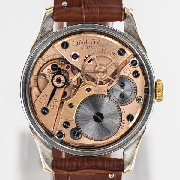 1166_marcels_watch_group_1952_vintage_wristwatch_omega_2640_01