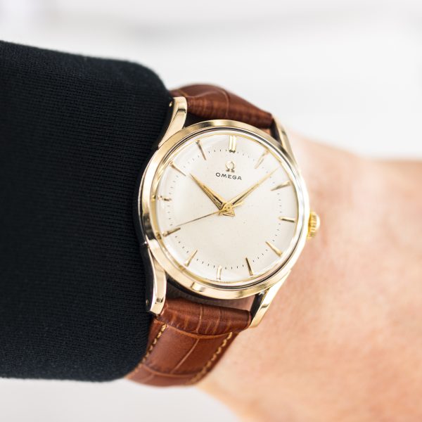 1166_marcels_watch_group_1952_vintage_wristwatch_omega_2640_06