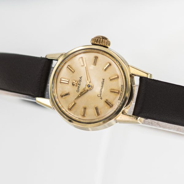 1174_marcels_watch_group_wristwatch_ladies_1961_vintage_omega_10997