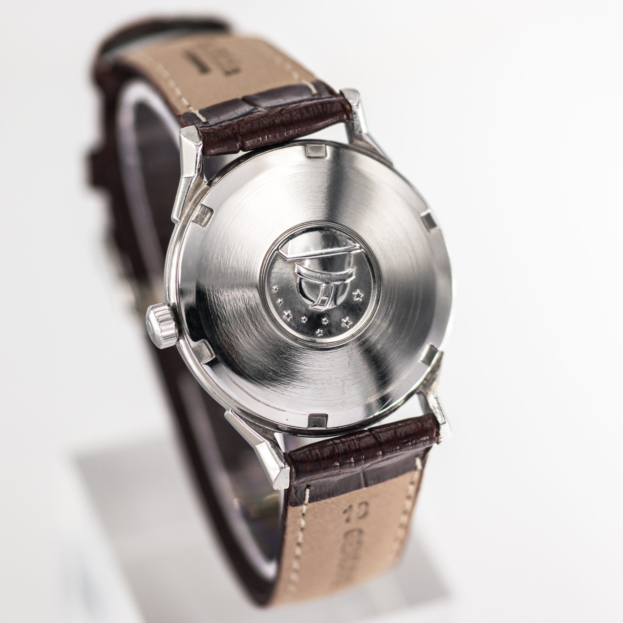 1176_marcels_watch_group_wristwatch_1966_vintage_omega_168.005_constellation_pie_pan_01