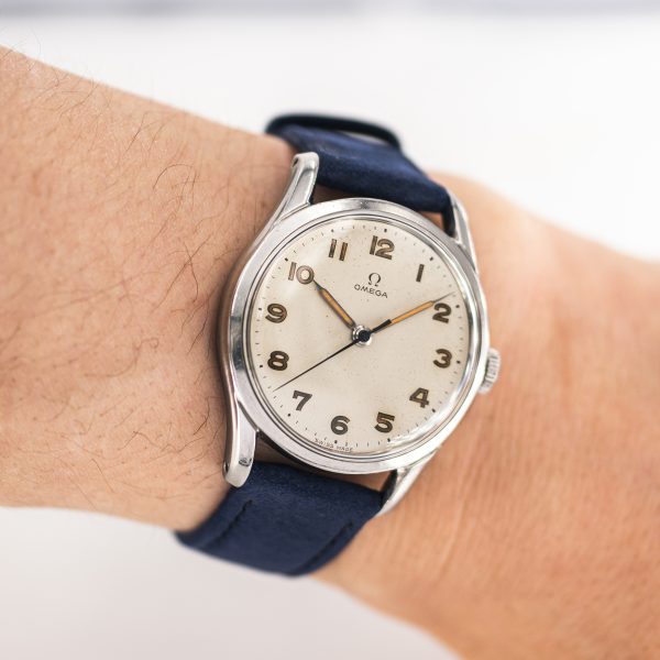 2640_marcels_watch_group_1952_vintage_wristwatch_omega_2640_06