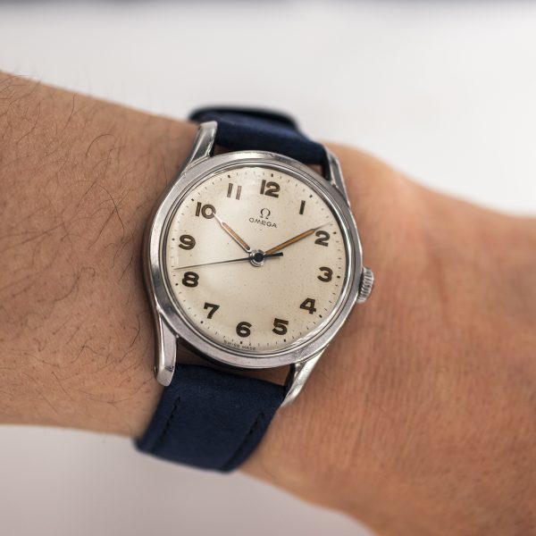 2640_marcels_watch_group_1952_vintage_wristwatch_omega_2640_07