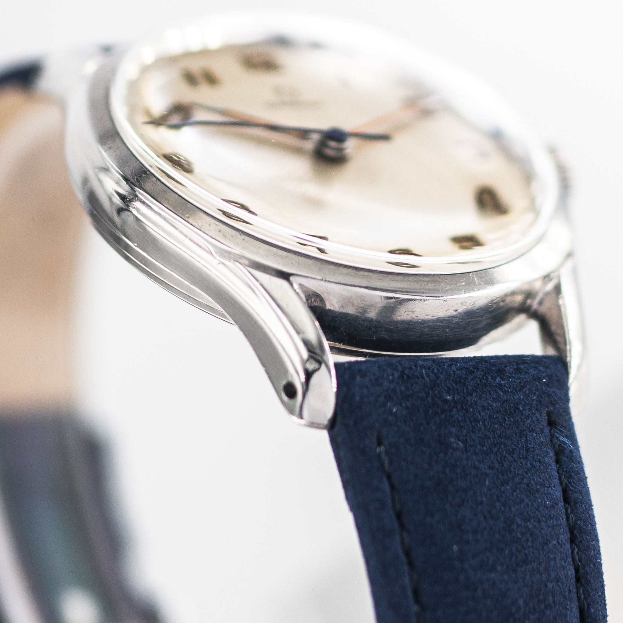 2640_marcels_watch_group_1952_vintage_wristwatch_omega_2640_26