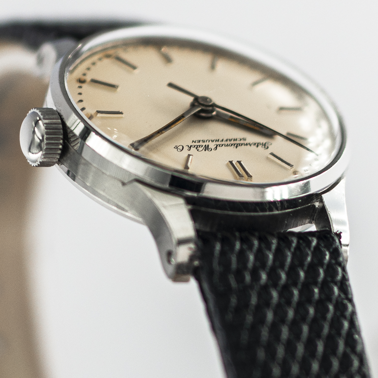 1189_marcels_watch_group_vintage_wristwatch_1961_ladies_iwc_11