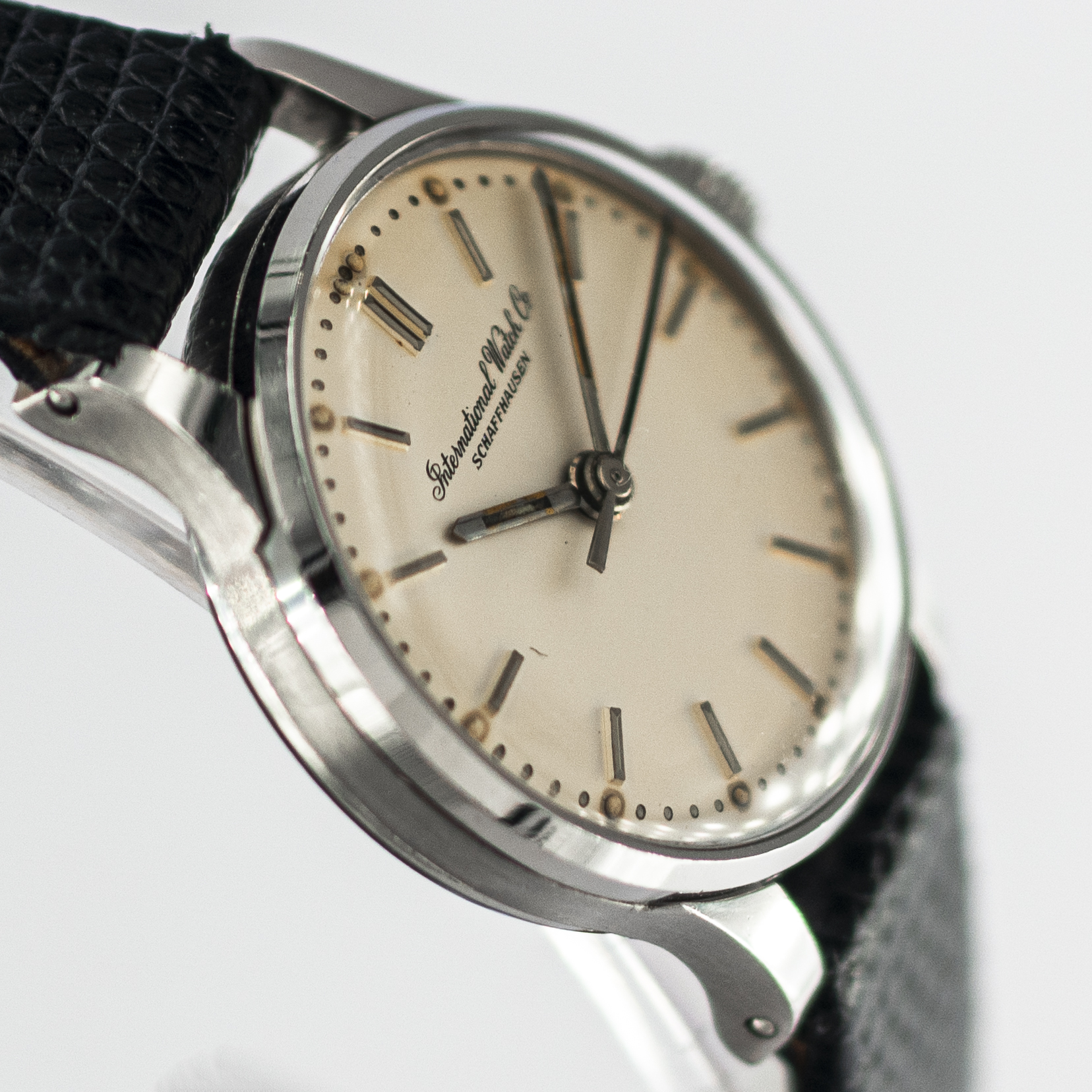 1189_marcels_watch_group_vintage_wristwatch_1961_ladies_iwc_15