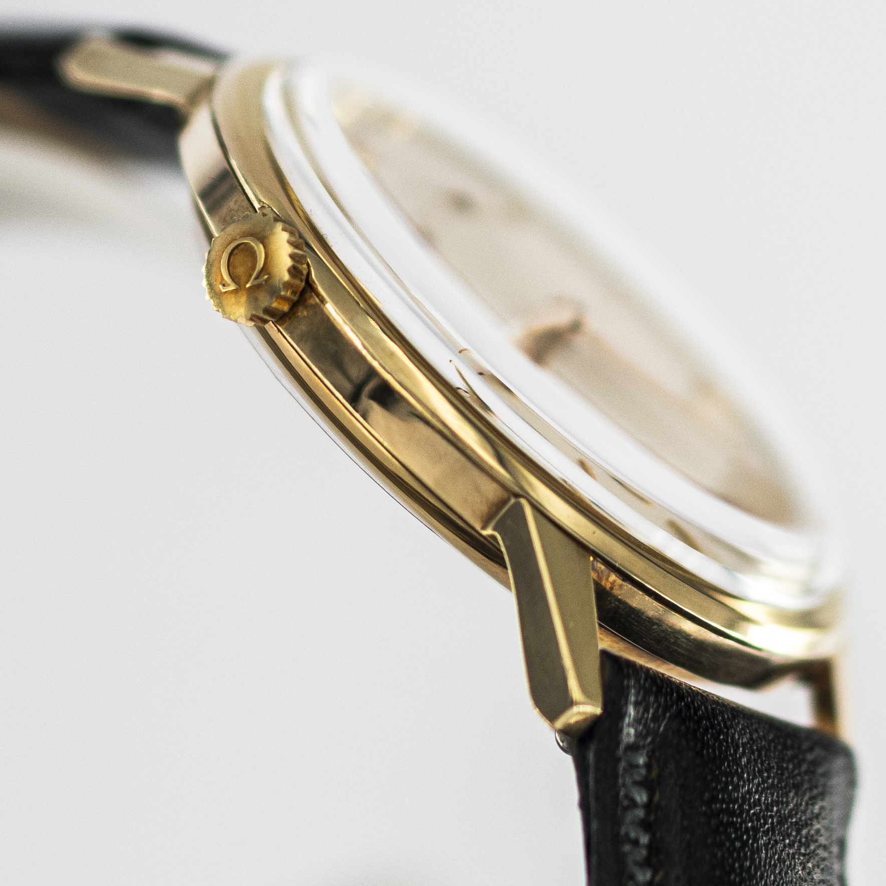 1190_marcels_watch_group_vintage_wristwatch_1962_omega_14715_14CT_goldwatch_08