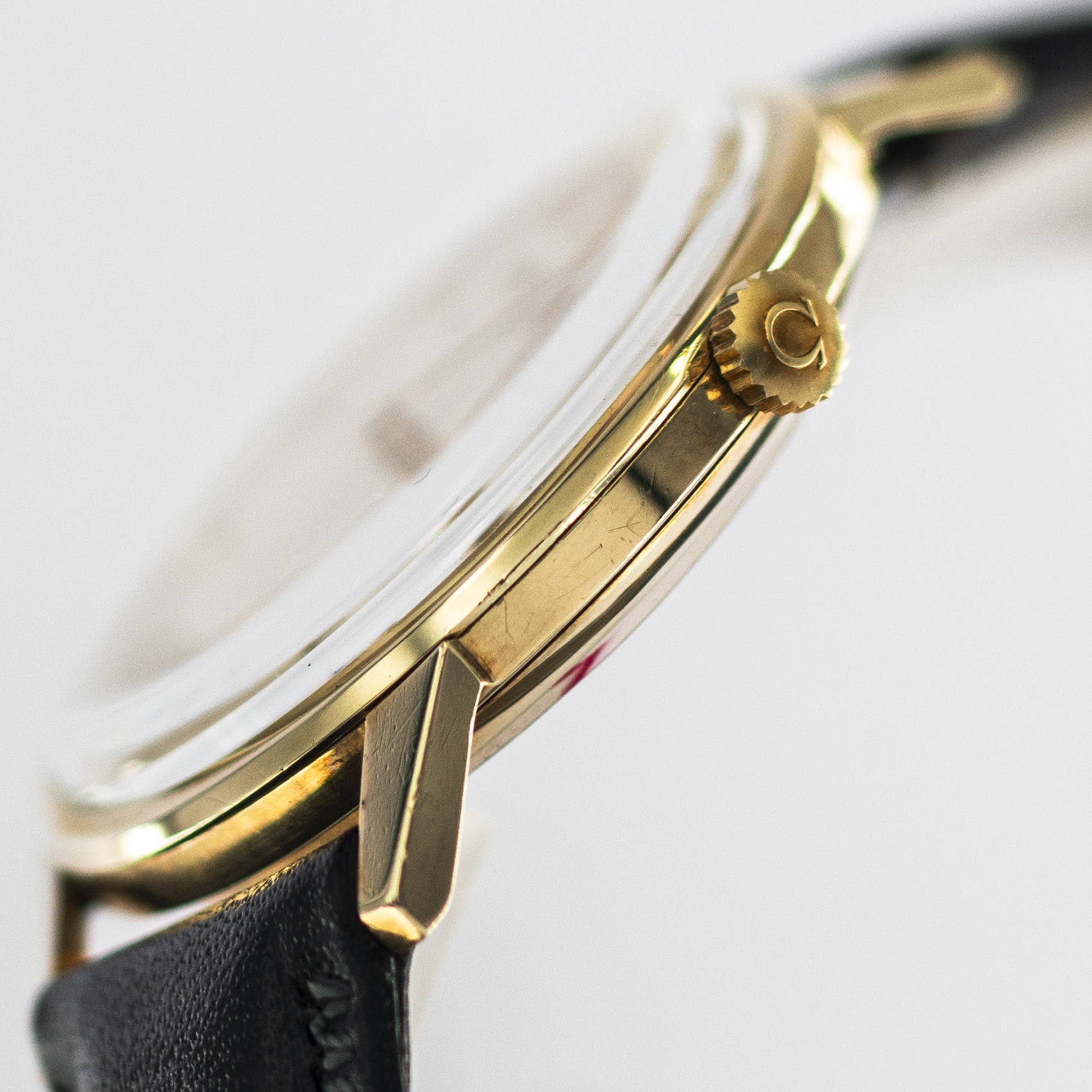 1190_marcels_watch_group_vintage_wristwatch_1962_omega_14715_14CT_goldwatch_09