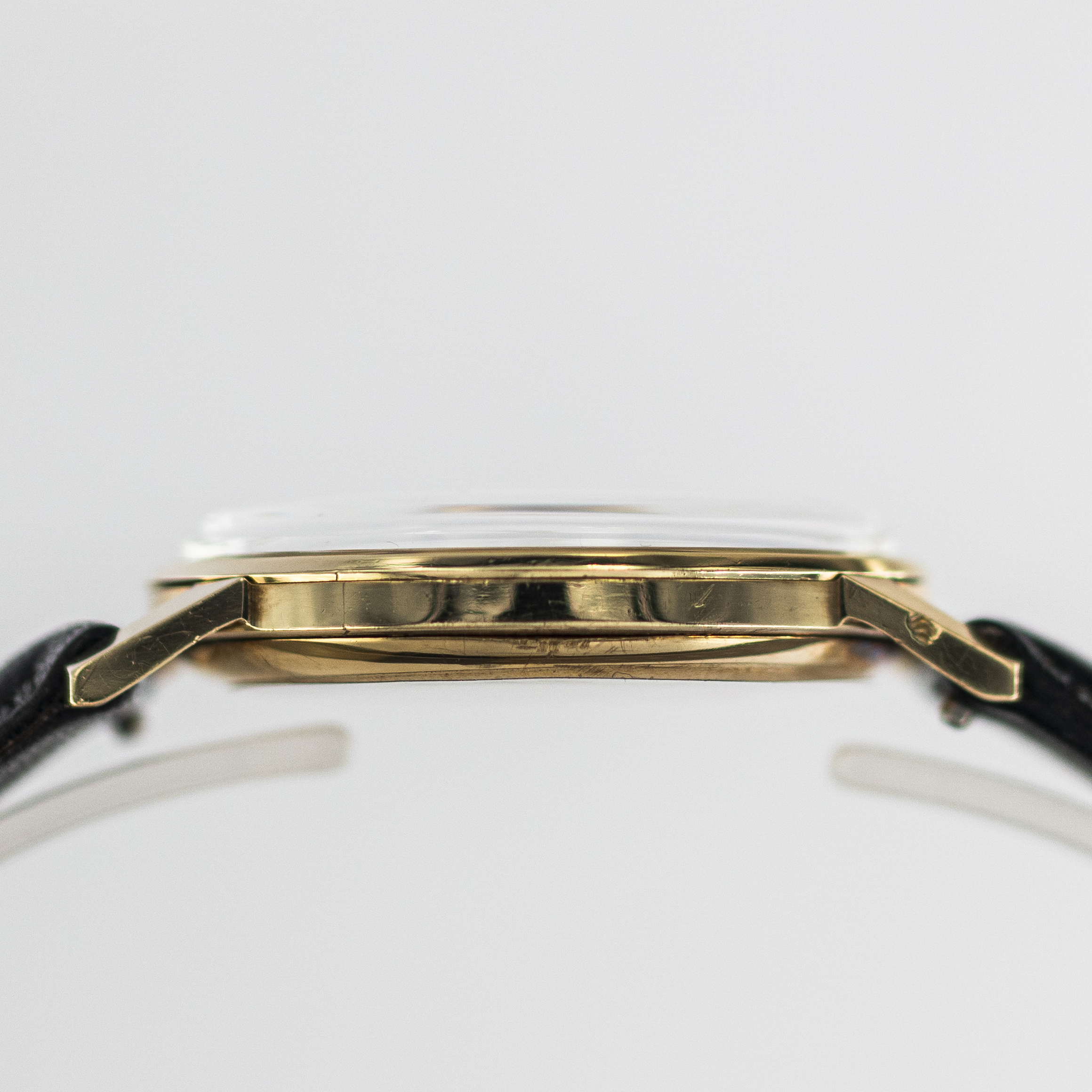 1190_marcels_watch_group_vintage_wristwatch_1962_omega_14715_14CT_goldwatch_14