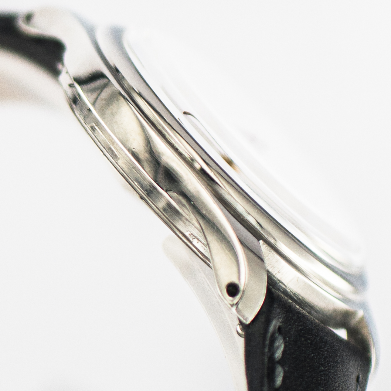1202_marcels_watch_group_vintage_wristwatch_1960s_alltime_case_side_06