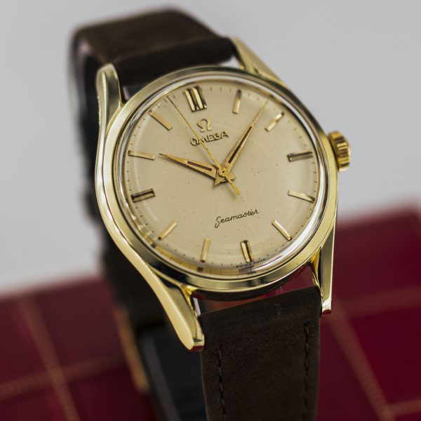 1207_marcels_watch_group_vintage_wristwatch_1959_omega_2938_seamaster_03