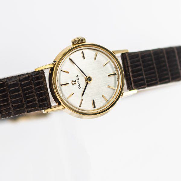1209_marcels_watch_group_1963_vintage_ladies_wristwatch_18CT_omega_511.136_11