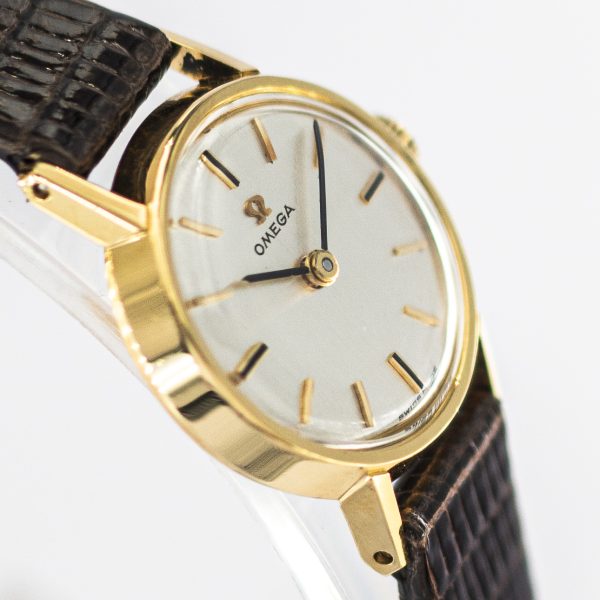 1209_marcels_watch_group_1963_vintage_ladies_wristwatch_18CT_omega_511.136_14