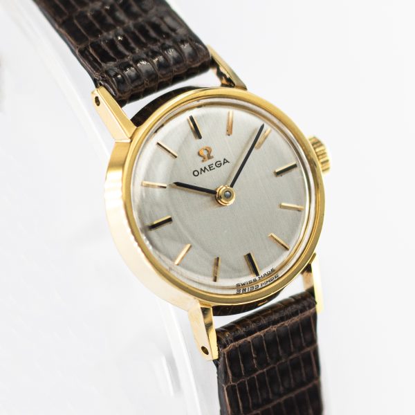 1209_marcels_watch_group_1963_vintage_ladies_wristwatch_18CT_omega_511.136_15