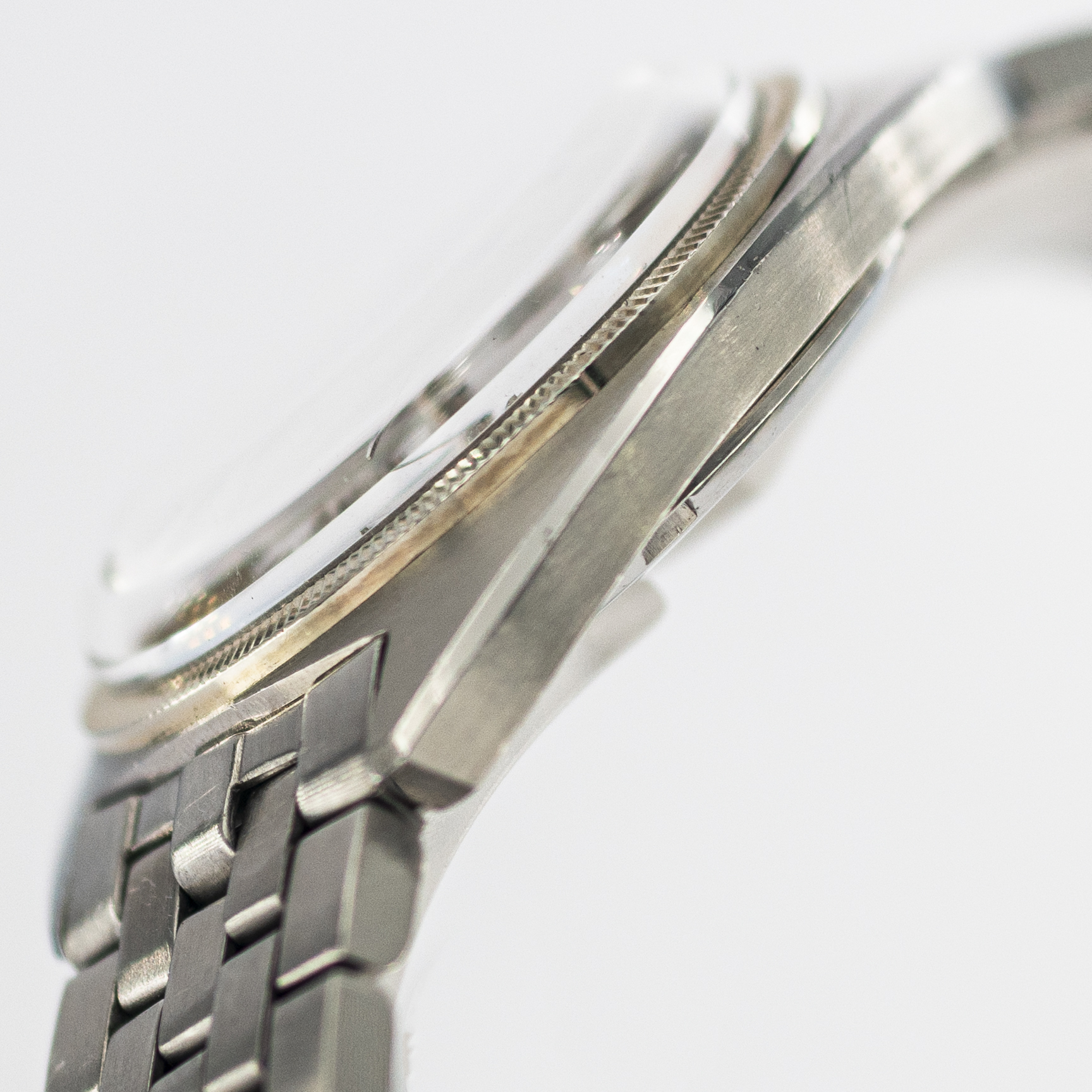 1210_marcels_watch_group_vintage_wristwatch_1970_omega_168.029_constellation_c