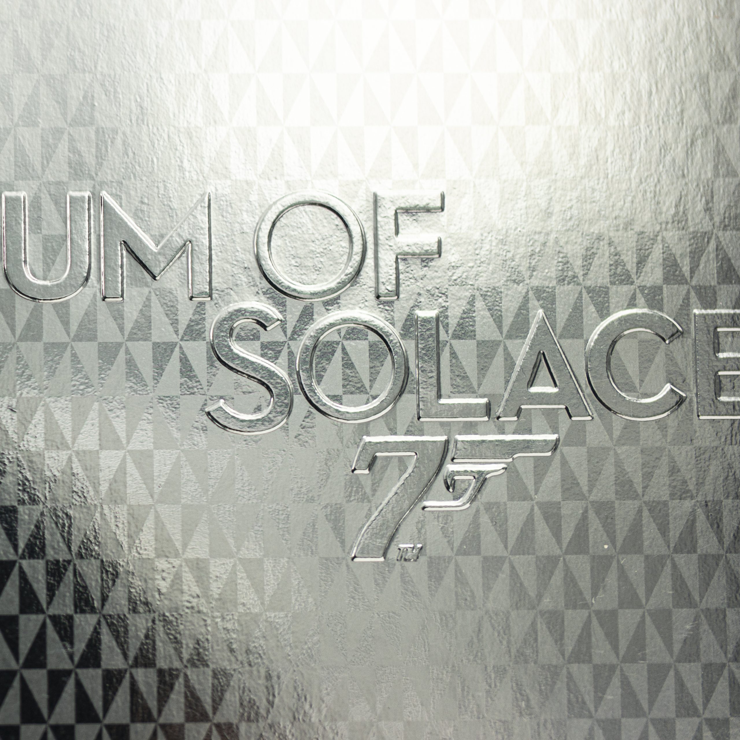 1212_marcels_watch_group_pre_owned_omega_222.30.46.20.01.001_planet_ocean_007_quantum_of_solace_03