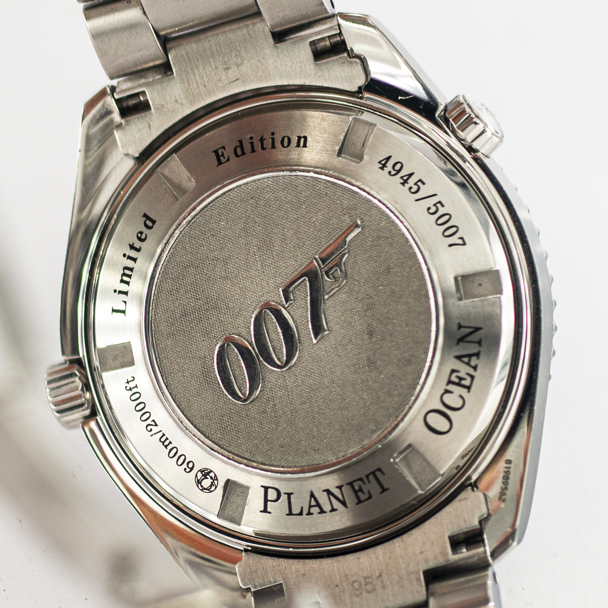 1212_marcels_watch_group_pre_owned_omega_222.30.46.20.01.001_planet_ocean_007_quantum_of_solace_14