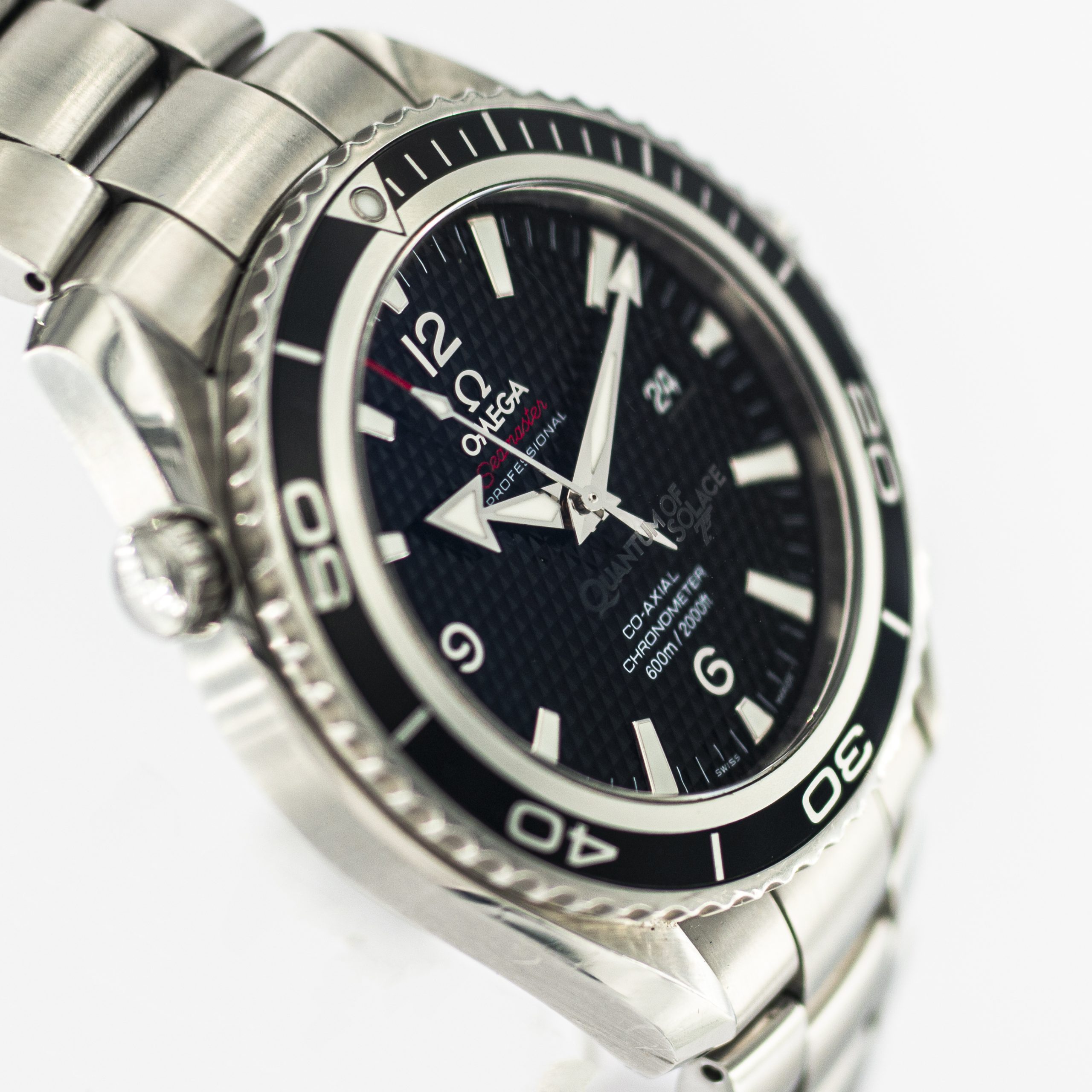 1212_marcels_watch_group_pre_owned_omega_222.30.46.20.01.001_planet_ocean_007_quantum_of_solace_28