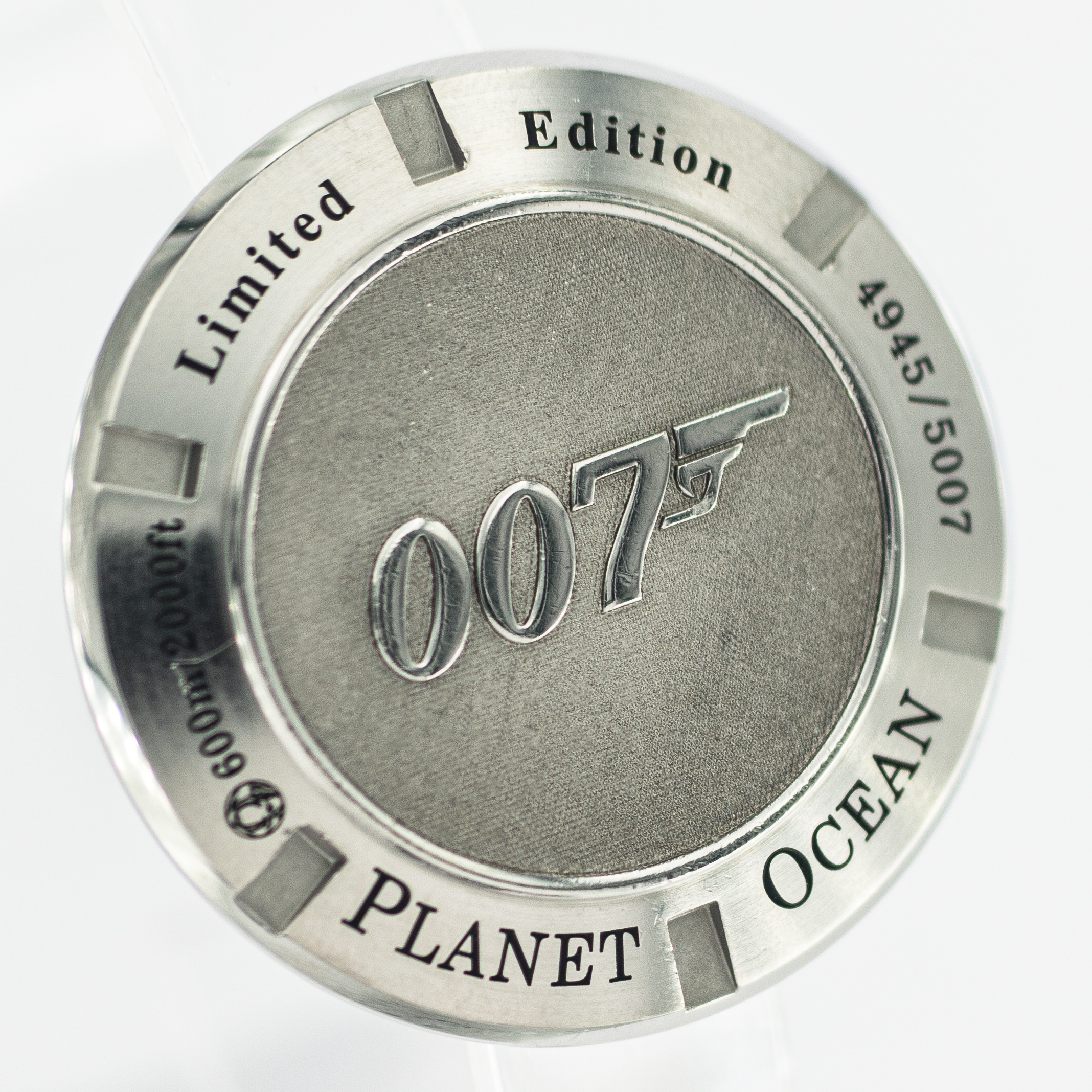 1212_marcels_watch_group_pre_owned_omega_222.30.46.20.01.001_planet_ocean_007_quantum_of_solace_39