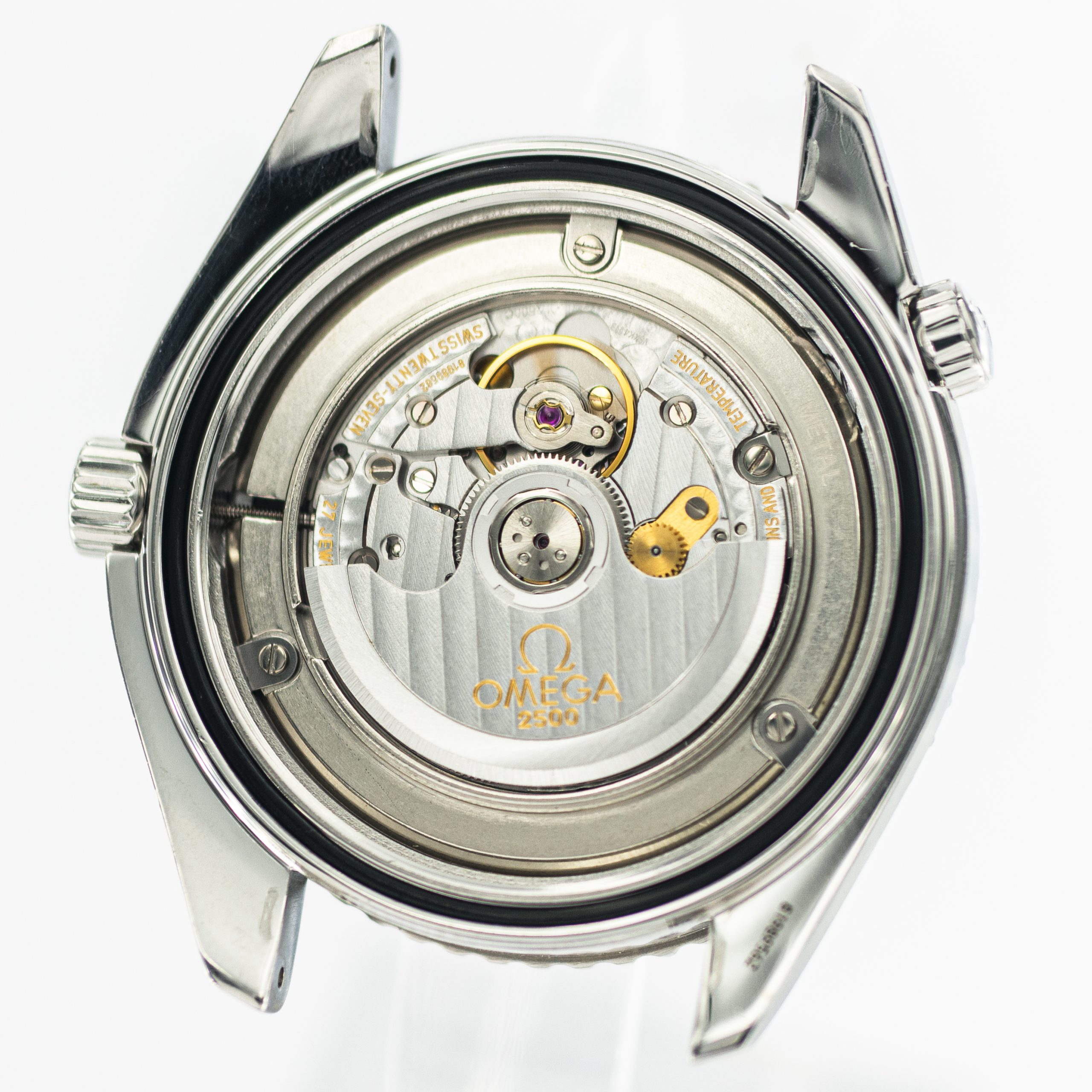 1212_marcels_watch_group_pre_owned_omega_222.30.46.20.01.001_planet_ocean_007_quantum_of_solace_44