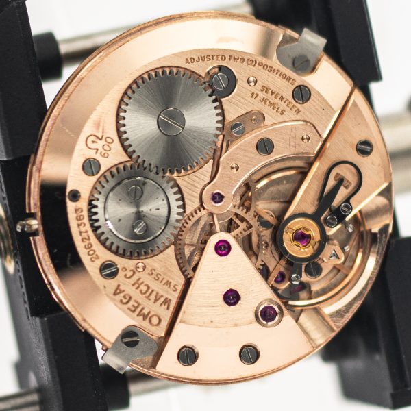 1214_marcels_watch_group_vintage_wristwatch_1963_omega_135.020_seamaster_de_ville_01