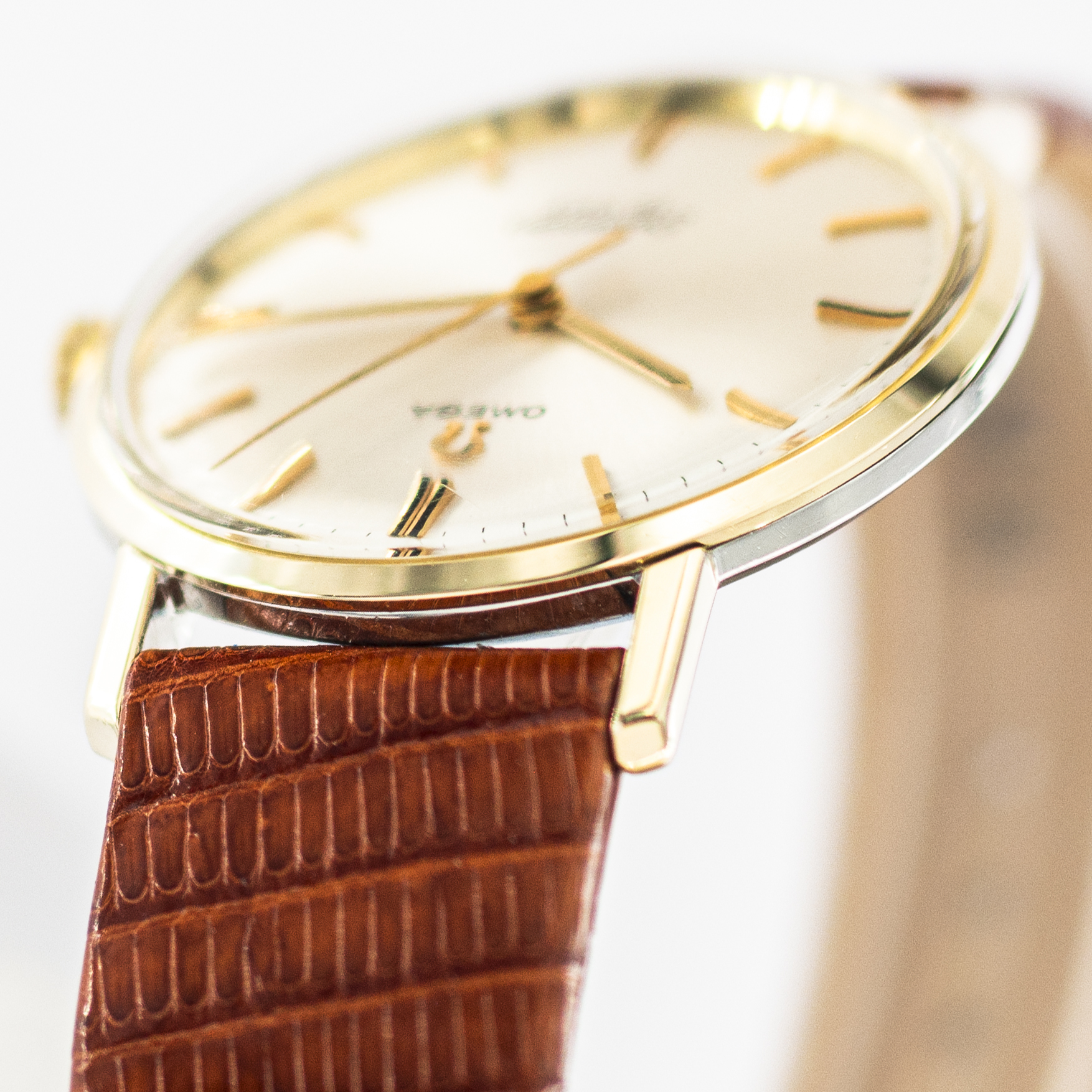 1214_marcels_watch_group_vintage_wristwatch_1963_omega_135.020_seamaster_de_ville_07