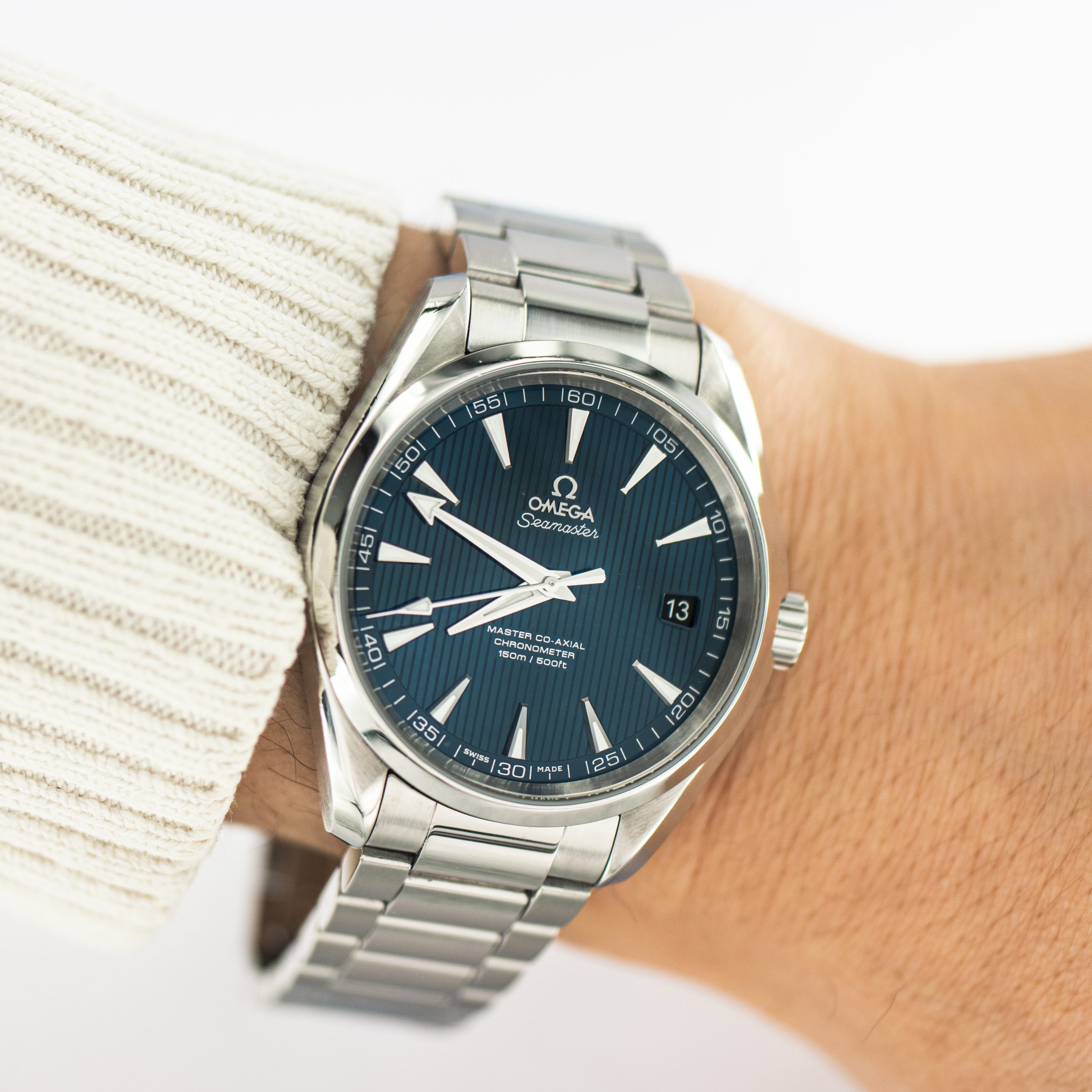 1217_marcels_watch_group_pre_owned_omega_231.10.42.21.03.003_seamaster_aqua_terra_sky_fall_02
