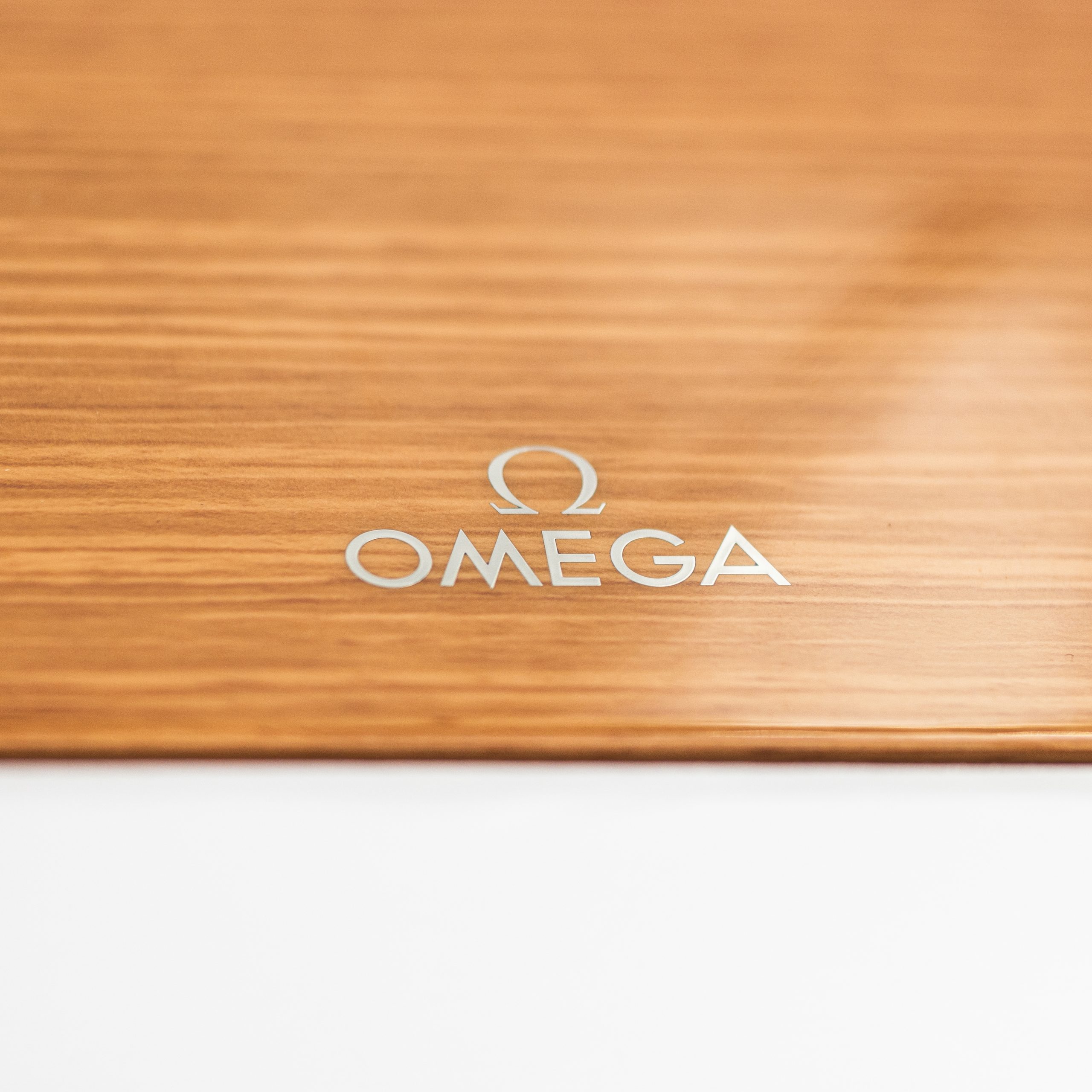 1217_marcels_watch_group_pre_owned_omega_231.10.42.21.03.003_seamaster_aqua_terra_sky_fall_09