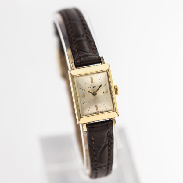1218_marcels_watch_group_vintage_wristwatch_1964_ladies_zenith_197A006_tank_21
