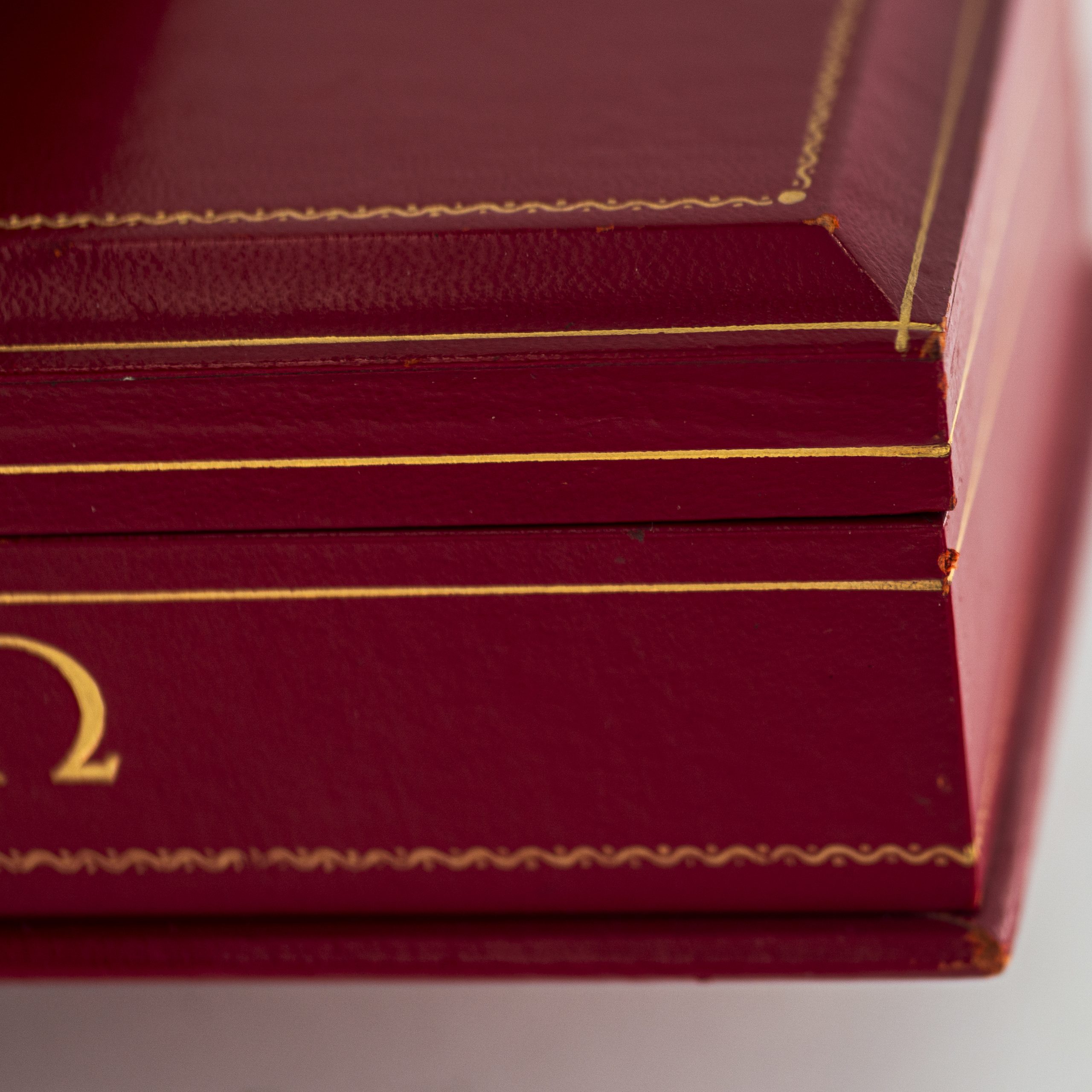 OMB013_marcels_watch_group_1950s_