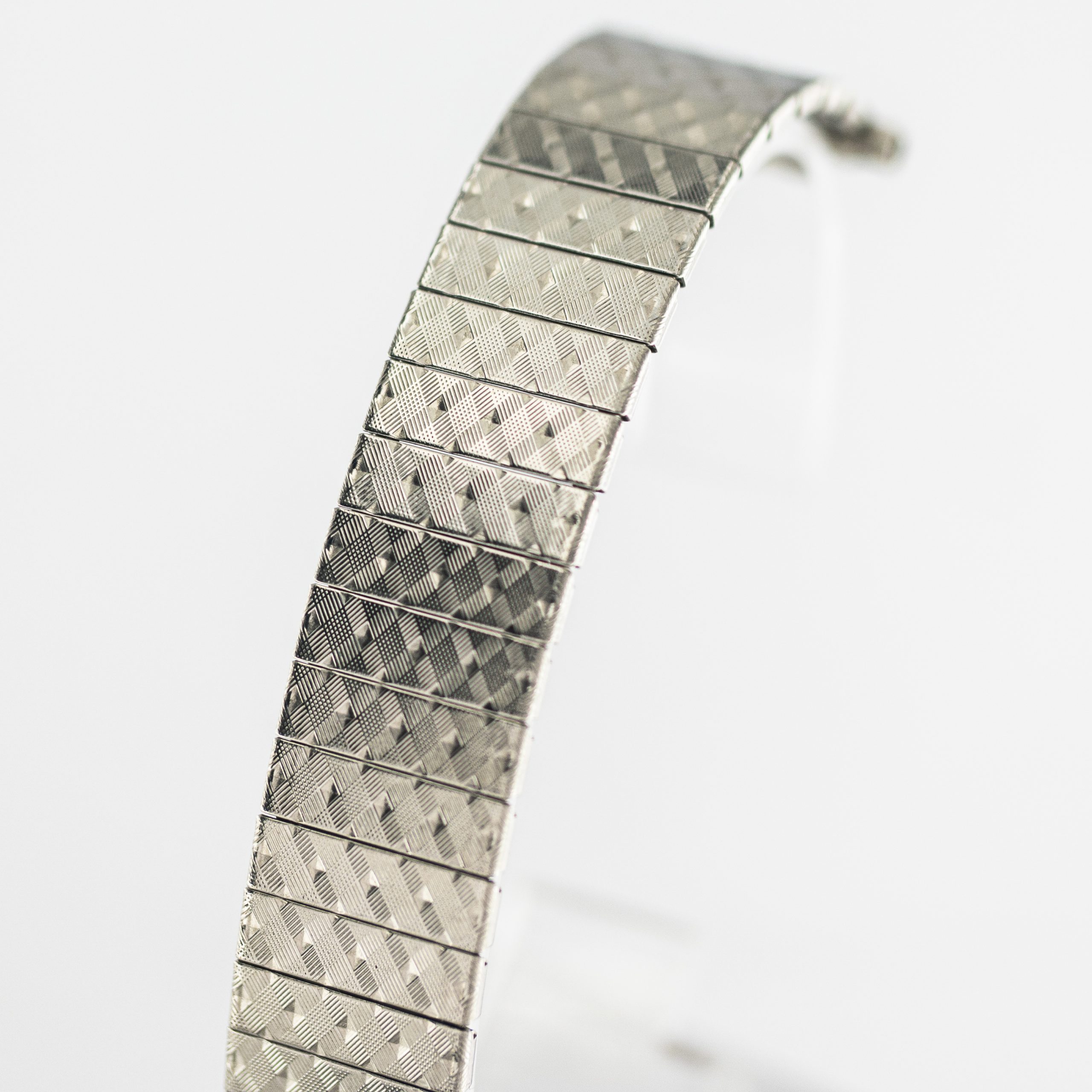 STR0048_marcels_watch_group_stainless_steel_froidevaux_flexi_vintage_watch_bracelet_02