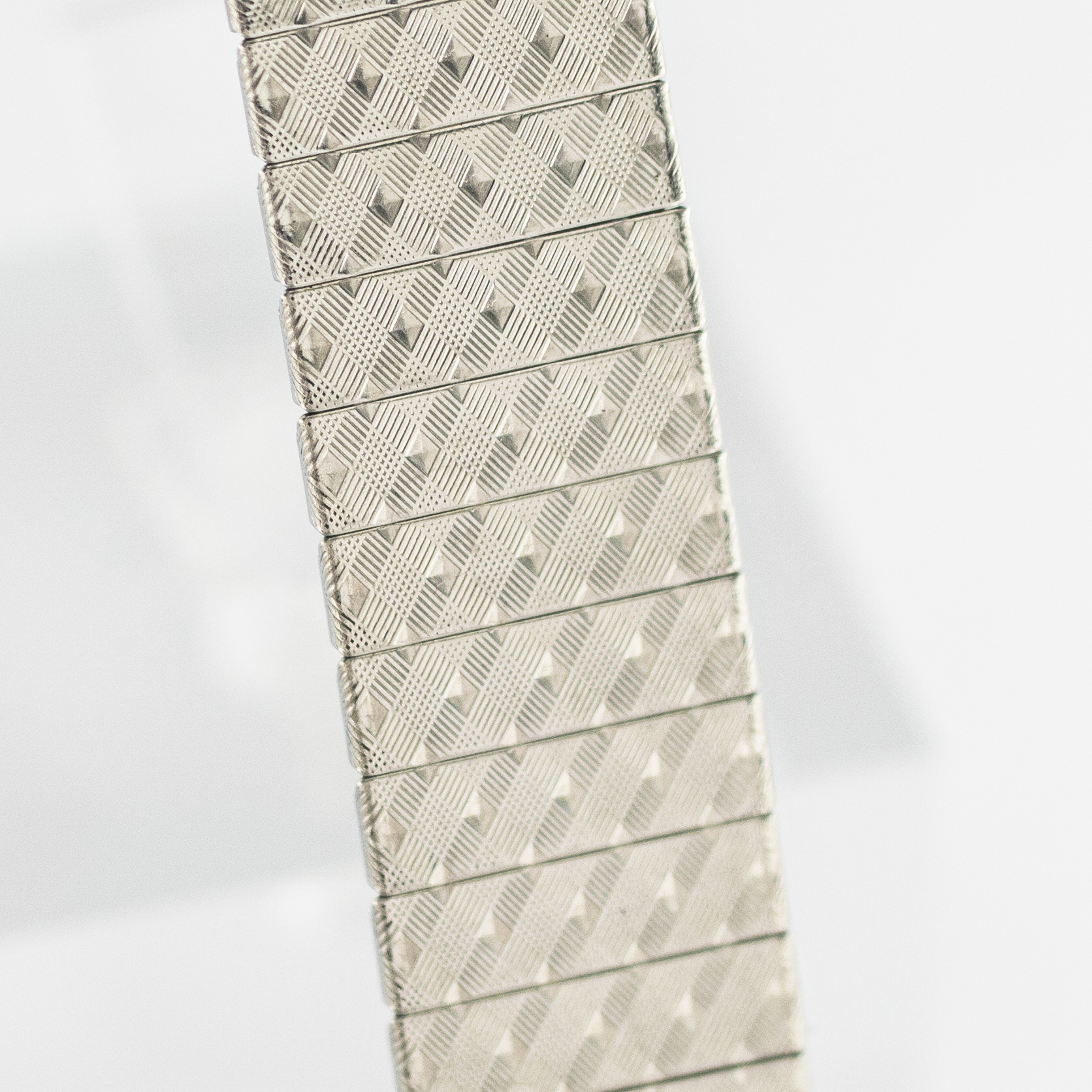 STR0048_marcels_watch_group_stainless_steel_froidevaux_flexi_vintage_watch_bracelet_04