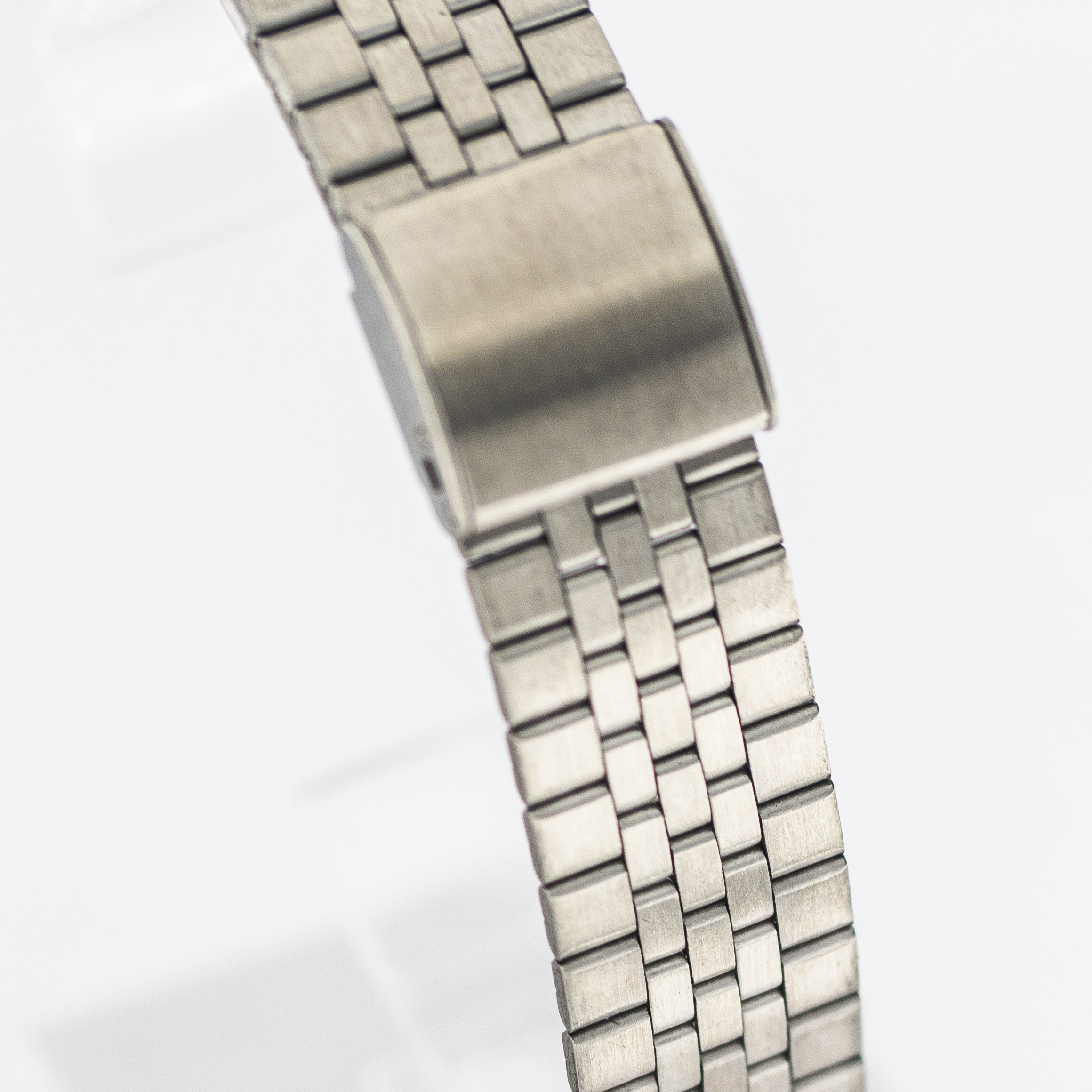STR0068_marcels_watch_group_stainless_steel_vintage_watch_bracelet_03