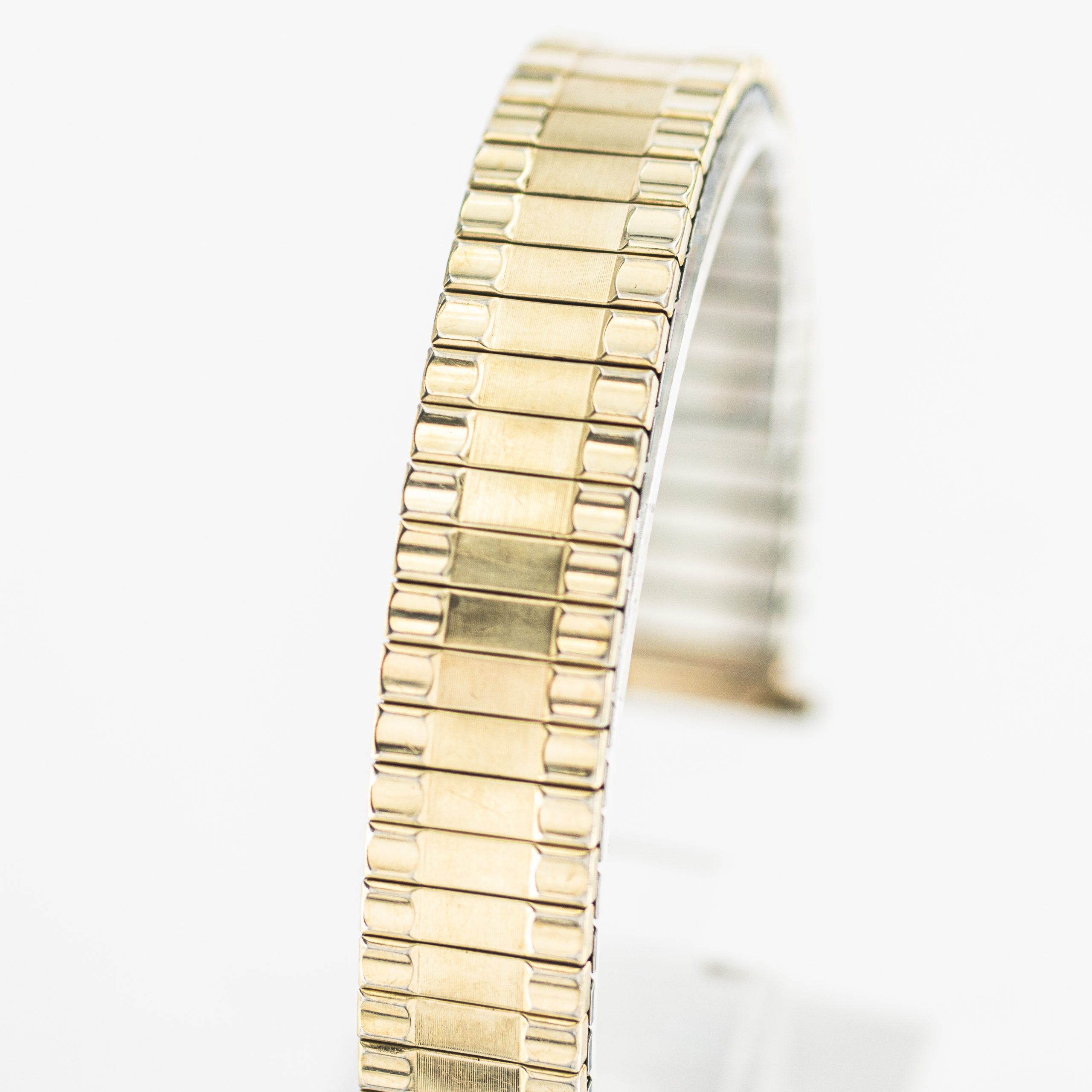 STR0077_marcels_watch_group_JB_champion_vintage_flexi_watch_bracelet_04