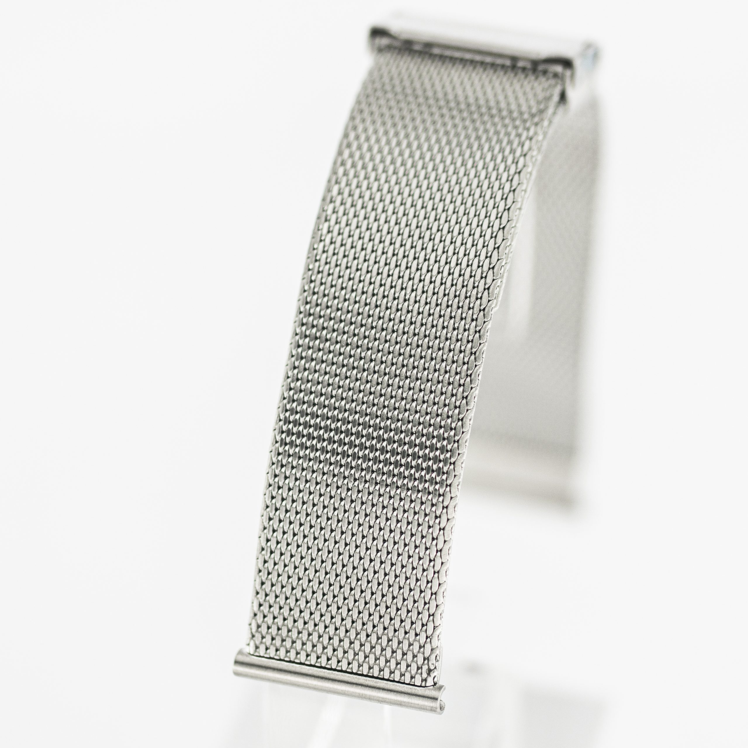 STR0080_marcels_watch_group_bear_vintage_stainless_steel_mesh_watch_bracelet_04