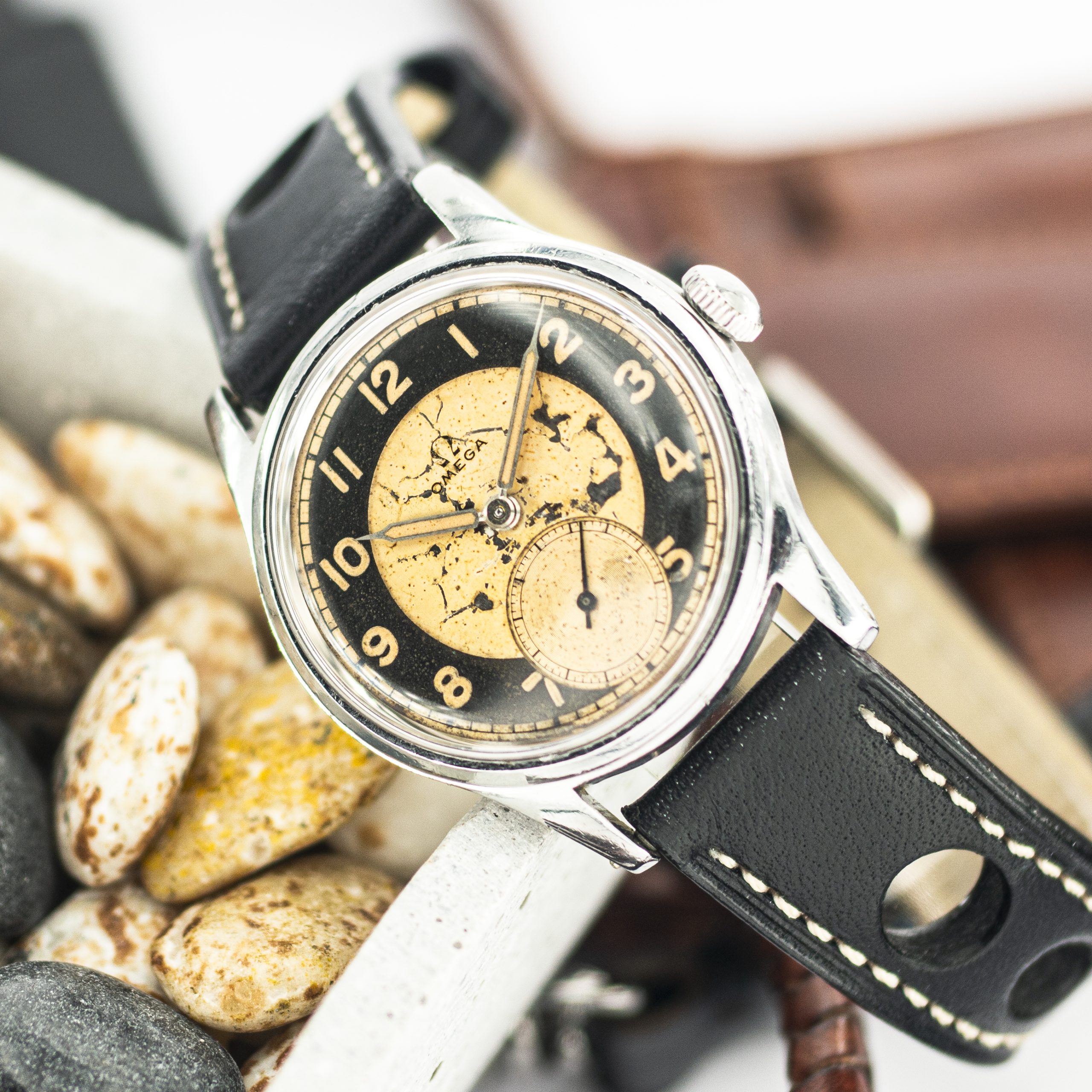 1230_marcels_watch_group_1944_vintage_watch_omega_2400_suveran_29