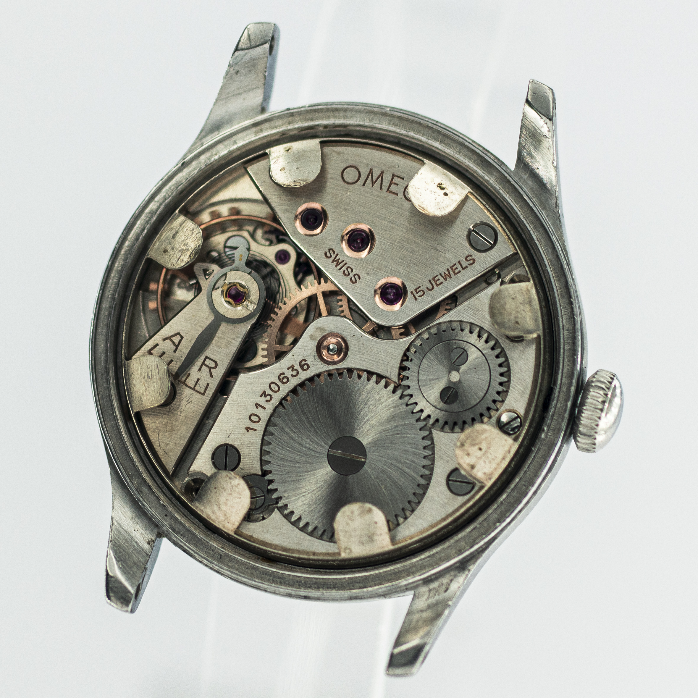 1230_marcels_watch_group_1944_vintage_watch_omega_2400_suveran_36