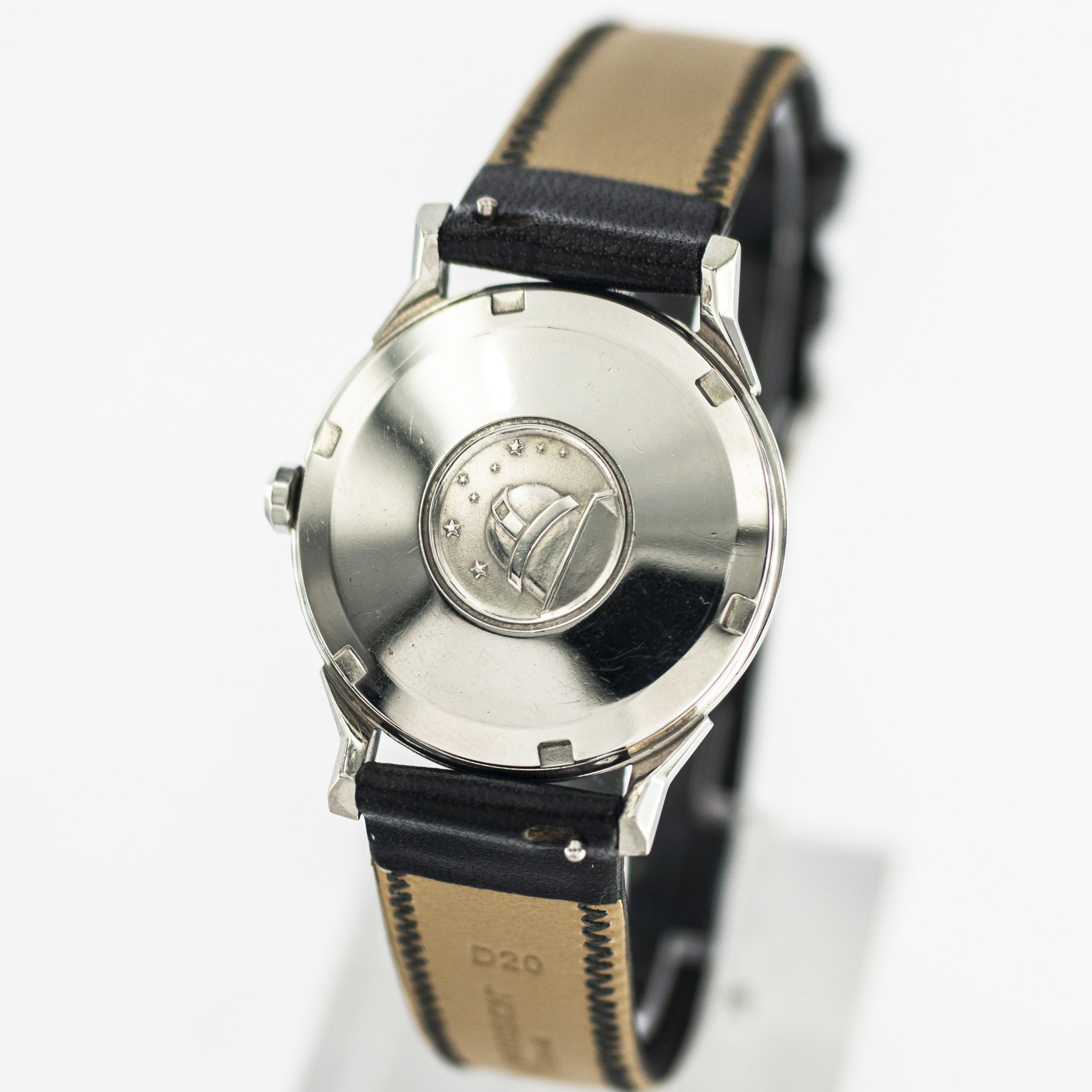 1242_marcels_watch_group_vintage_wrist_watch_1966_omega_168.005_constellation_pie_pan_02